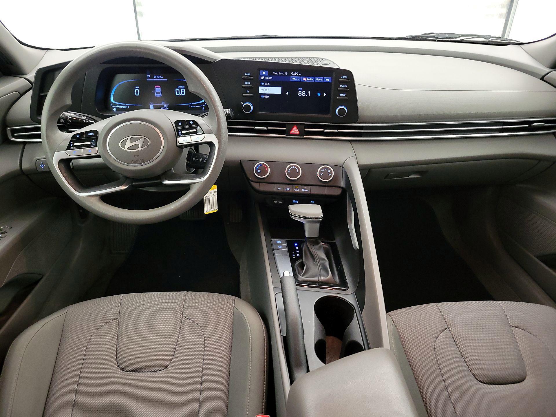 Thumbnail: 2024 Hyundai Elantra - 9