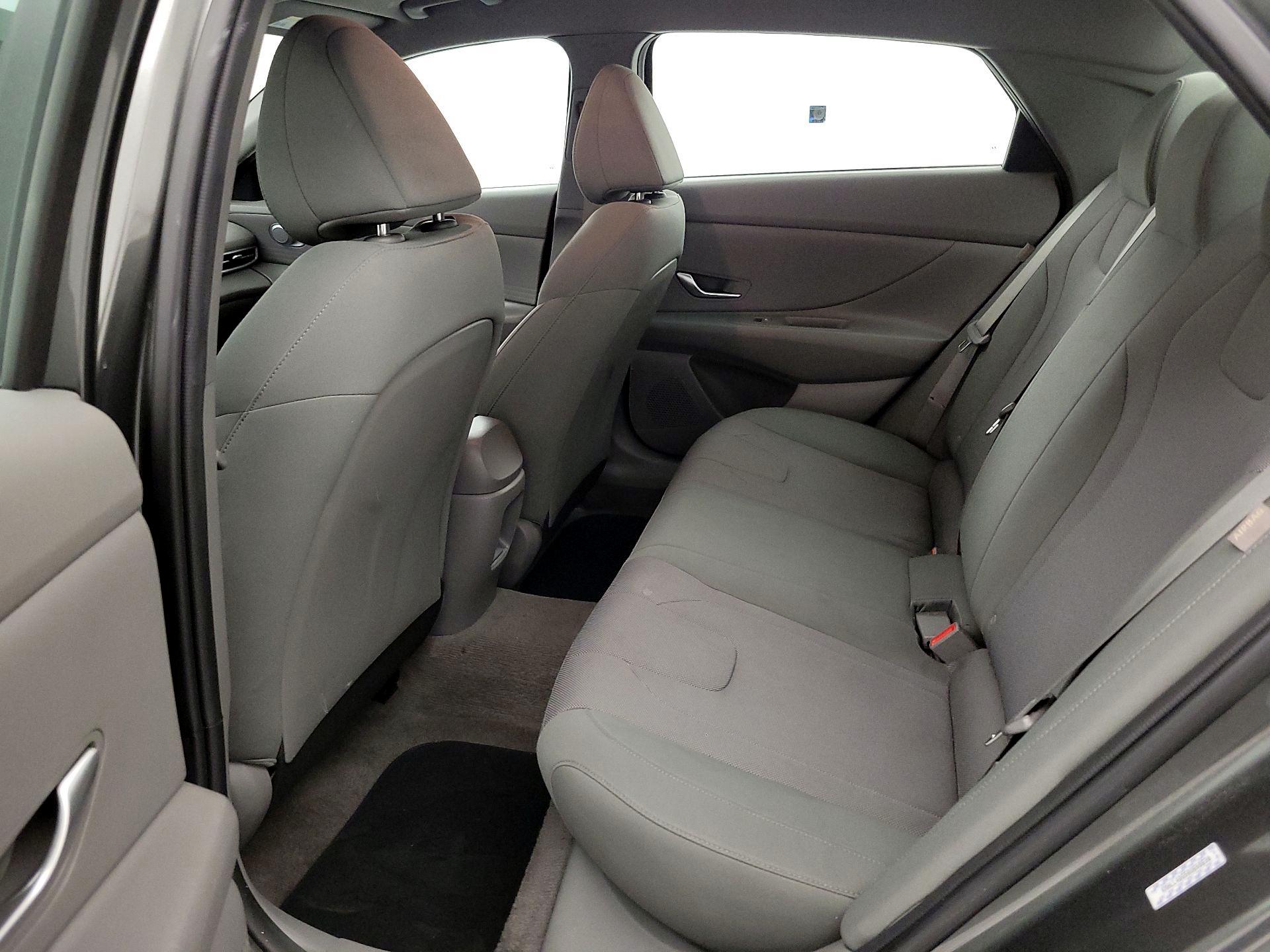 Thumbnail: 2024 Hyundai Elantra - 19