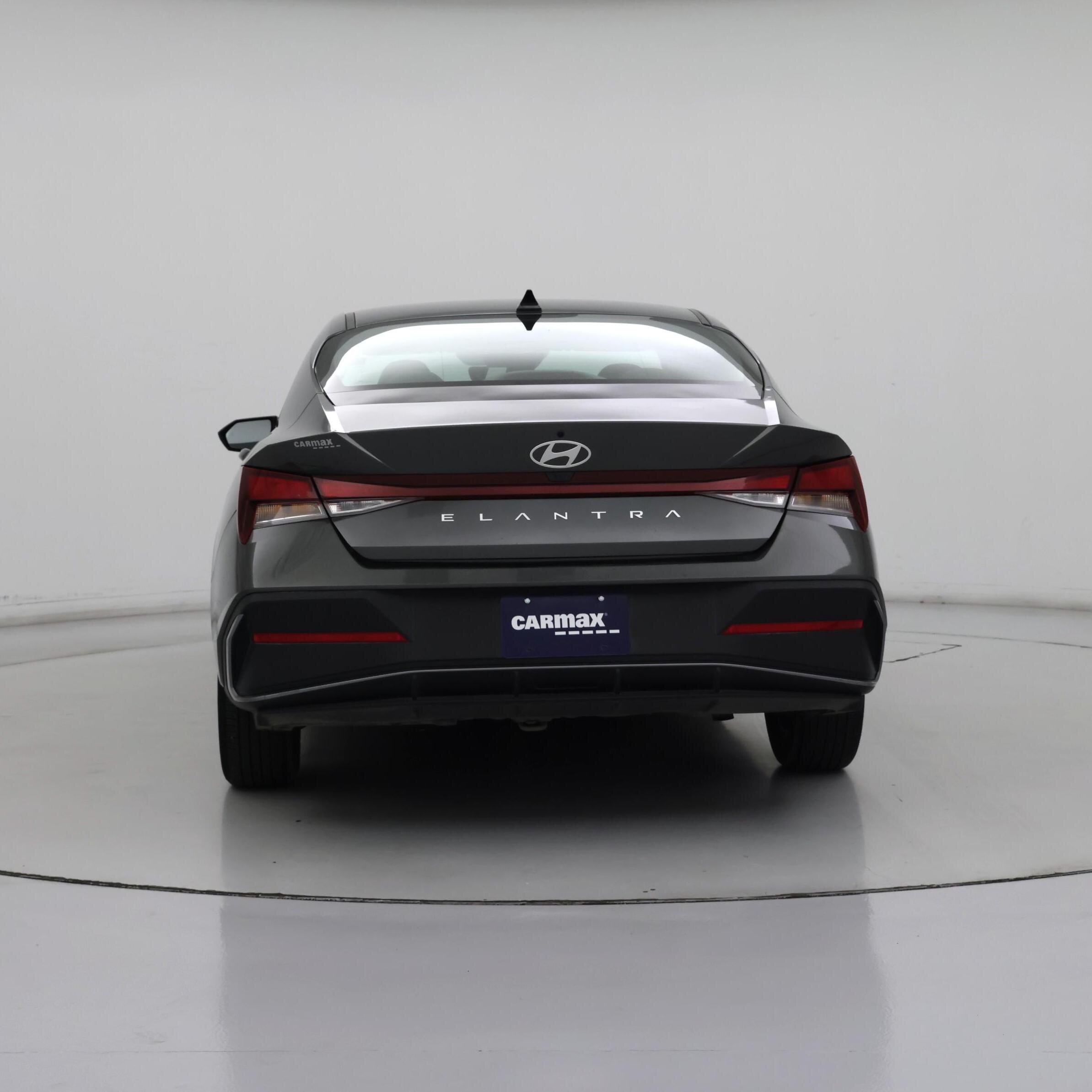 Thumbnail: 2024 Hyundai Elantra - 6