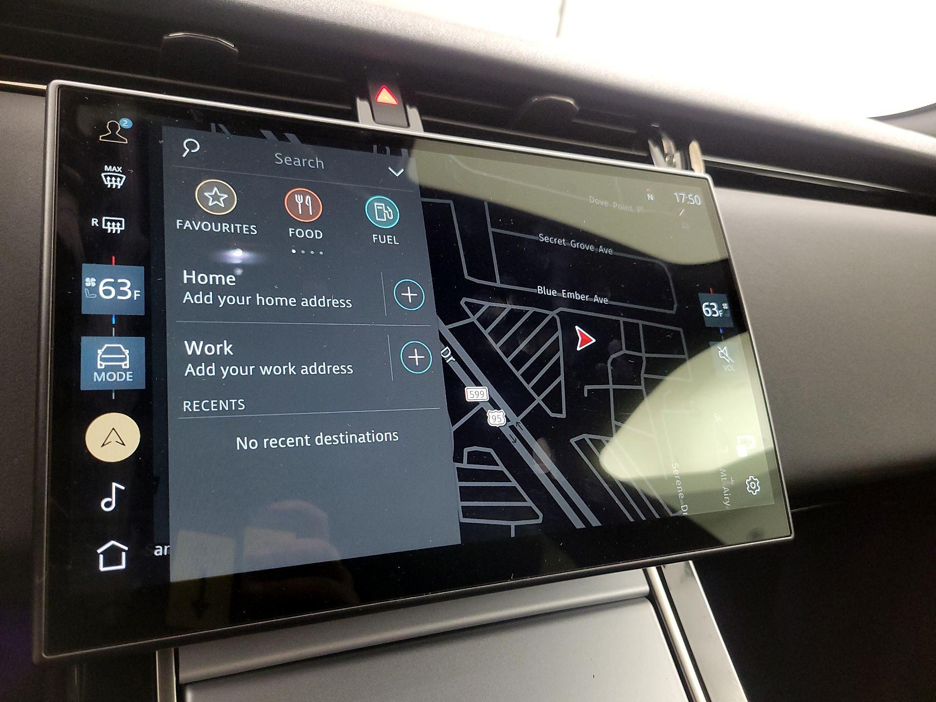 Thumbnail: 2024 Land Rover Range Rover Evoque - 14