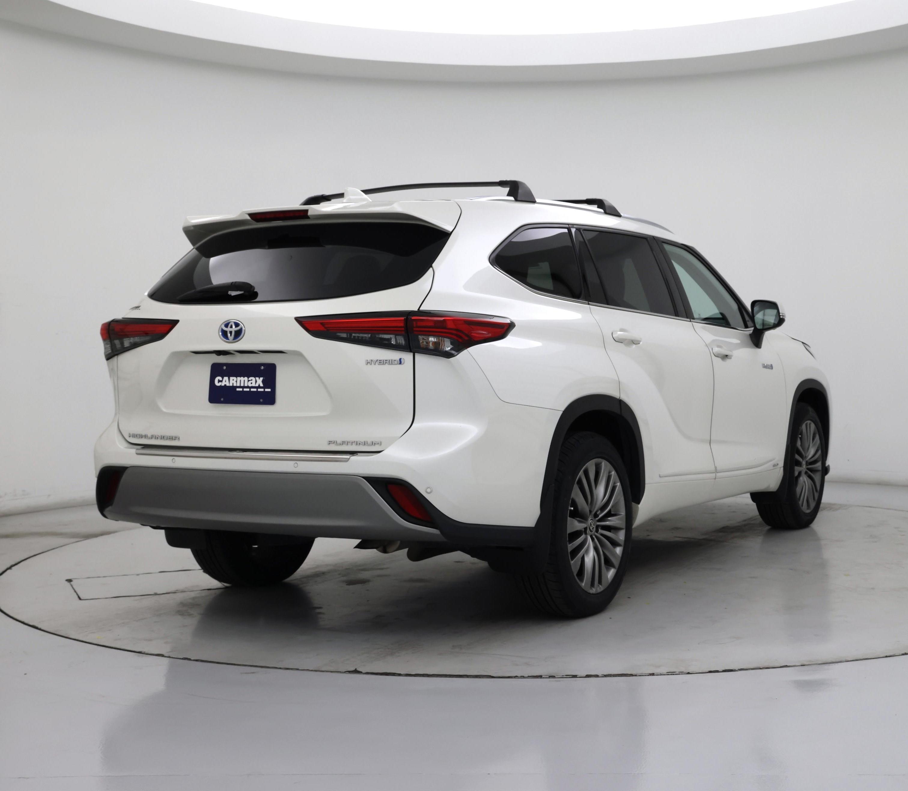 Thumbnail: 2020 Toyota Highlander - 8
