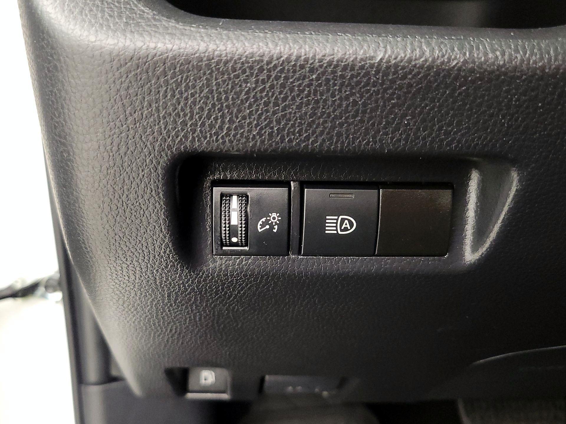 Thumbnail: 2024 Toyota RAV4 - 13