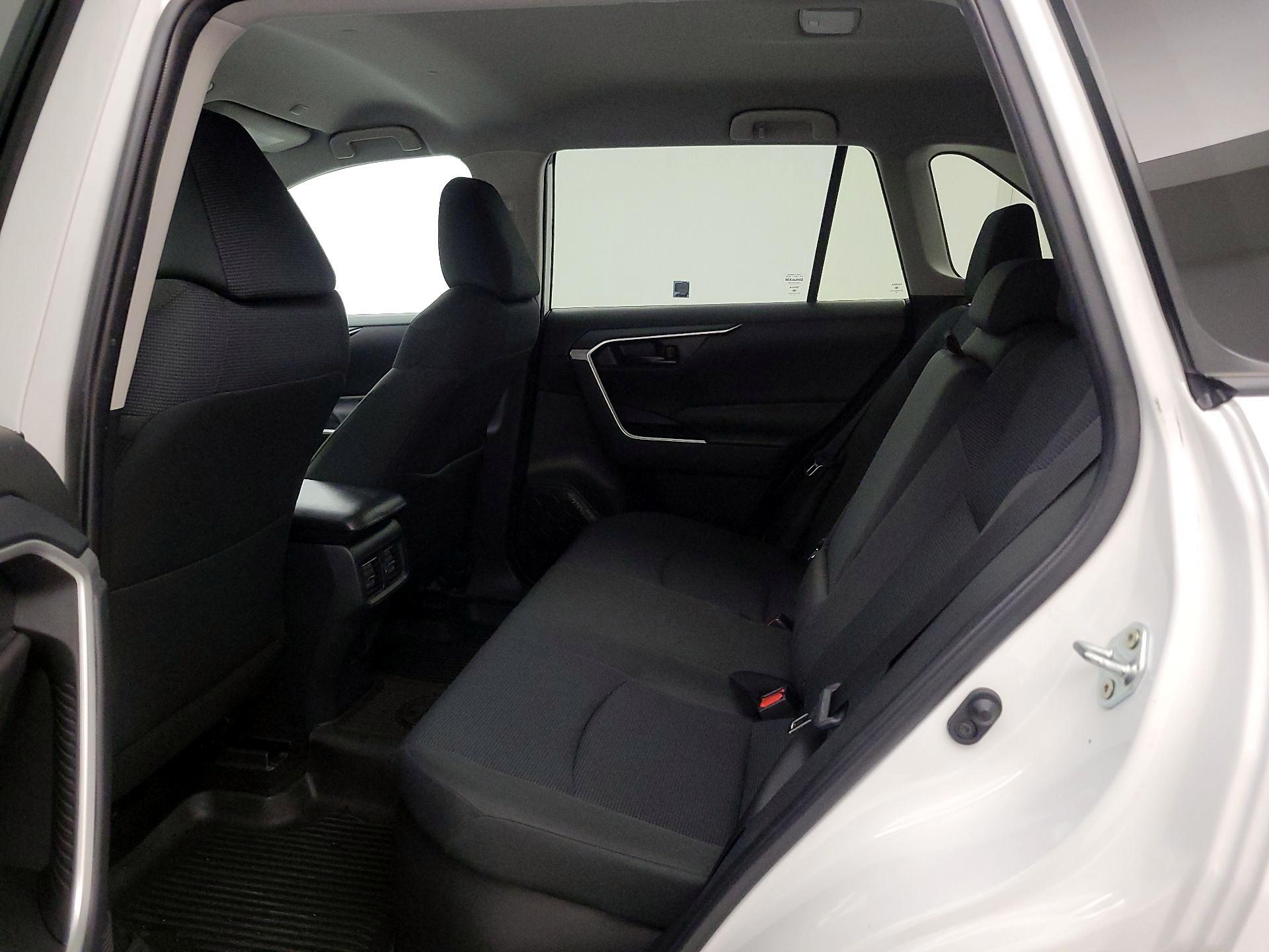 Thumbnail: 2024 Toyota RAV4 - 19