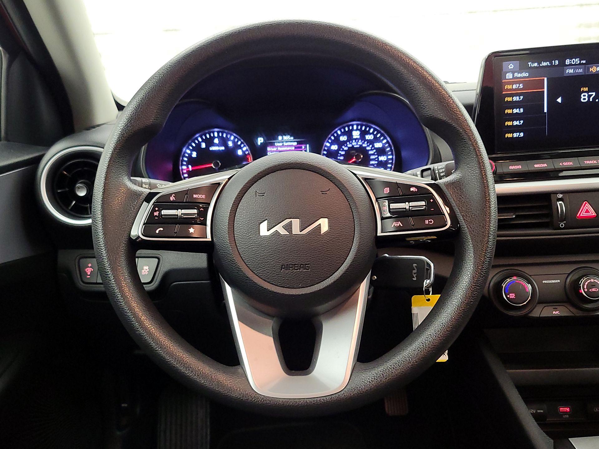 Thumbnail: 2024 Kia Forte - 10