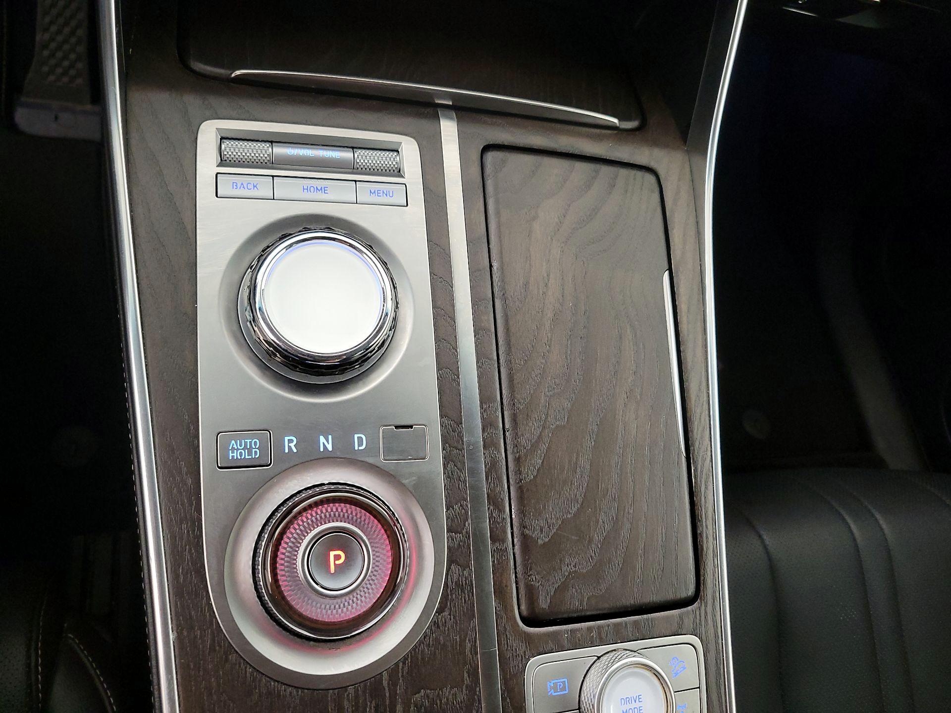 Thumbnail: 2024 Genesis GV80 - 18