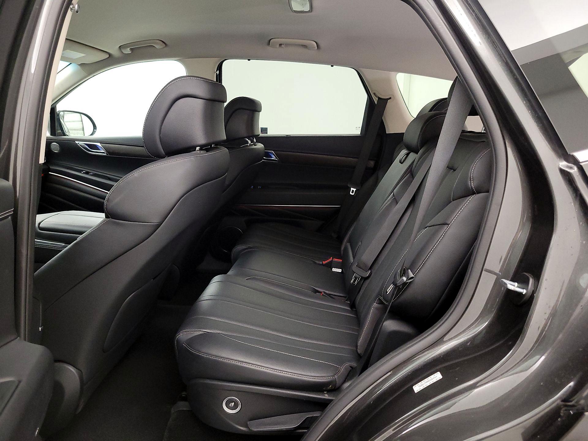 Thumbnail: 2024 Genesis GV80 - 20