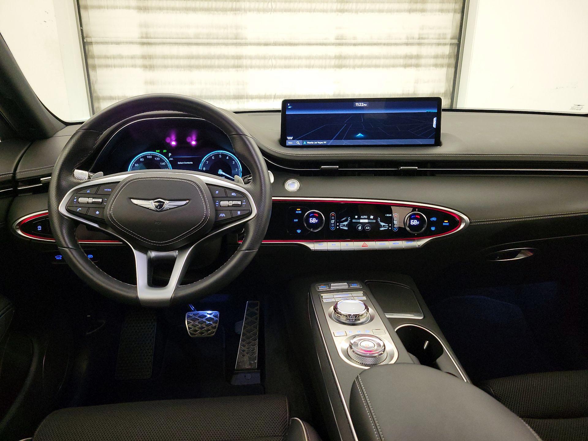 Thumbnail: 2025 Genesis GV70 - 9