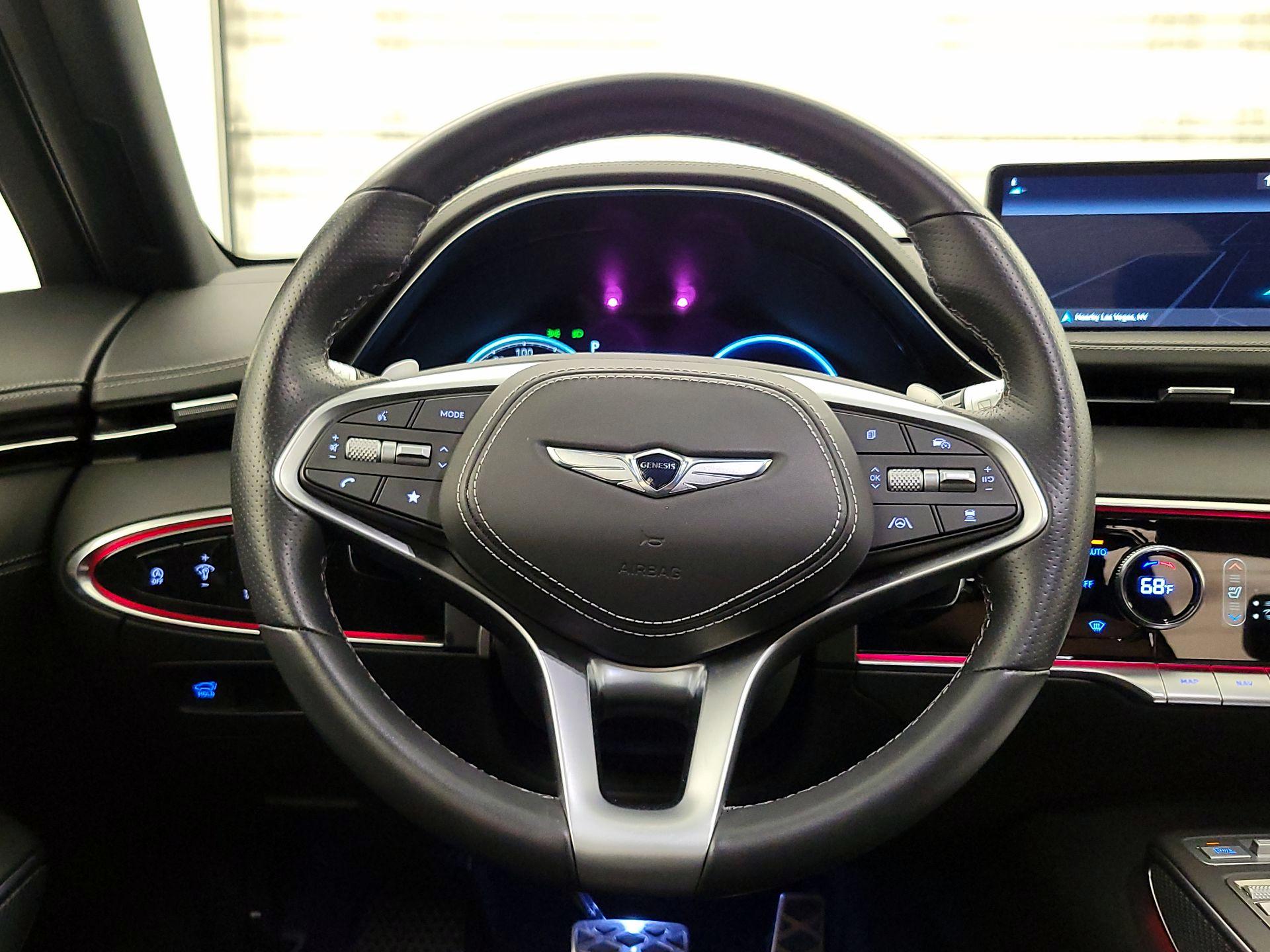 Thumbnail: 2025 Genesis GV70 - 10