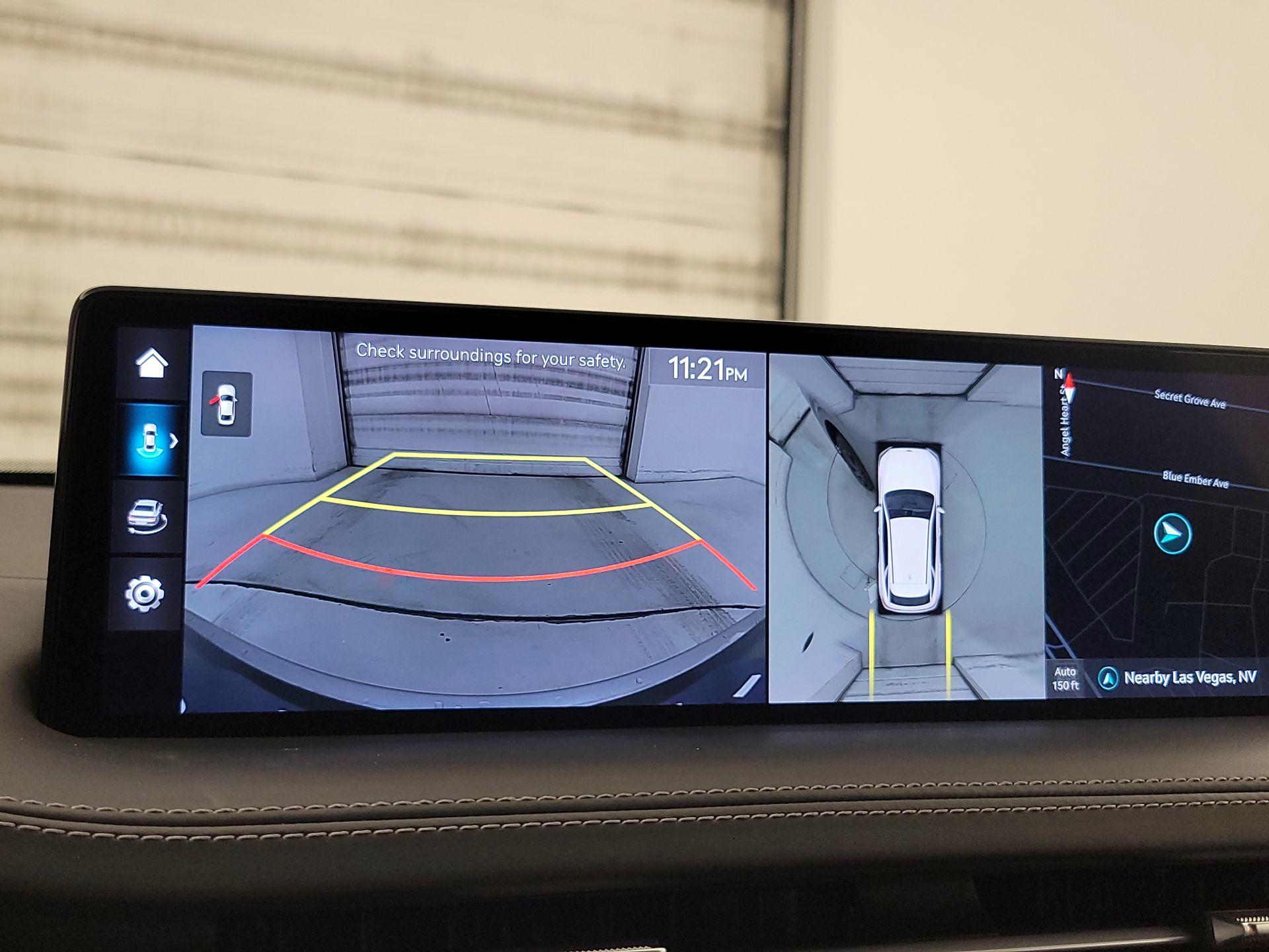 Thumbnail: 2025 Genesis GV70 - 15