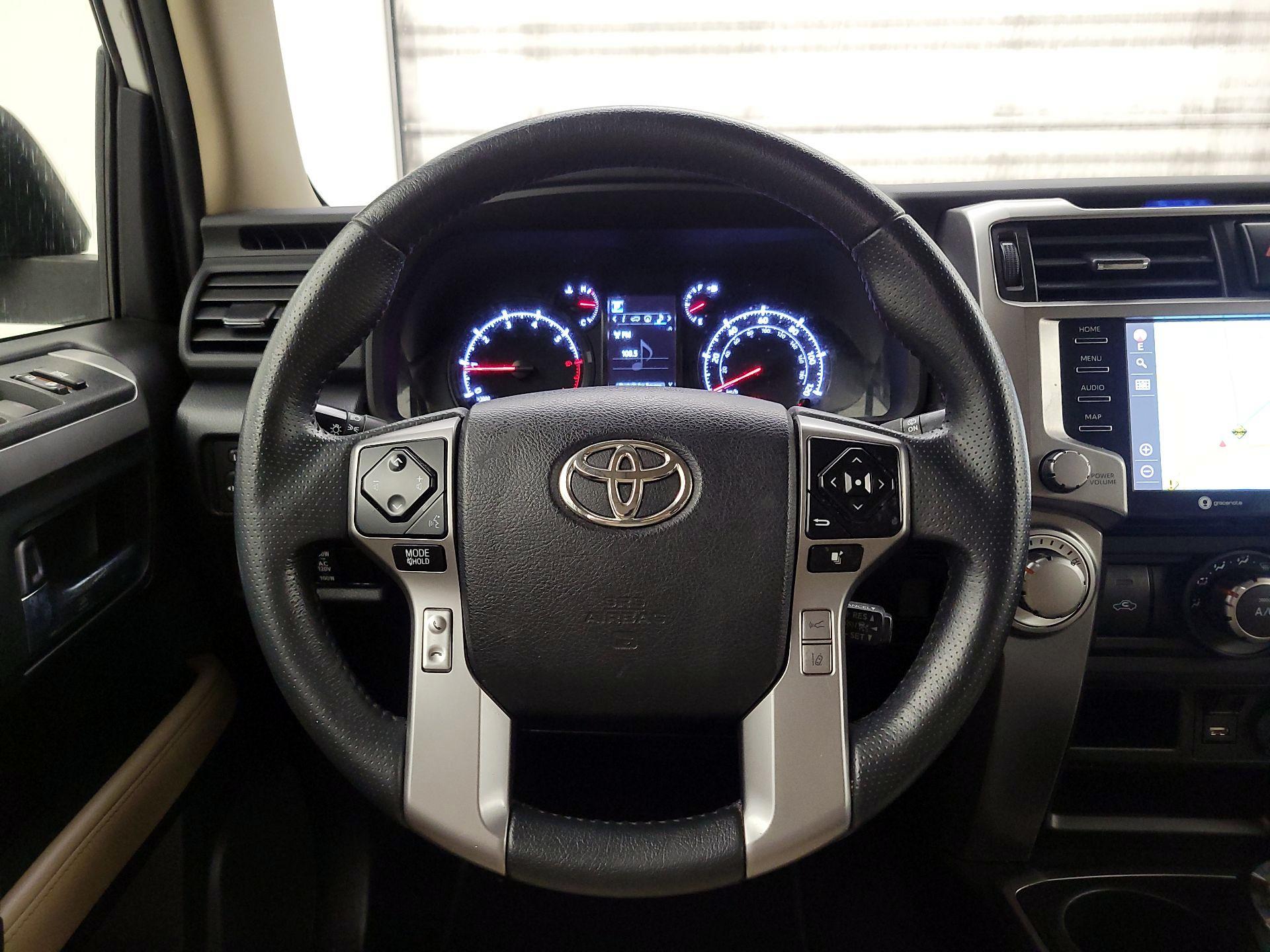 Thumbnail: 2021 Toyota 4Runner - 10