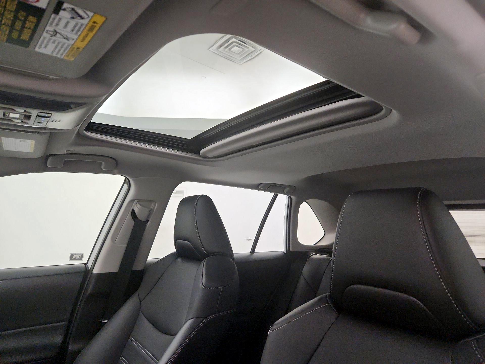 Thumbnail: 2024 Toyota RAV4 - 19