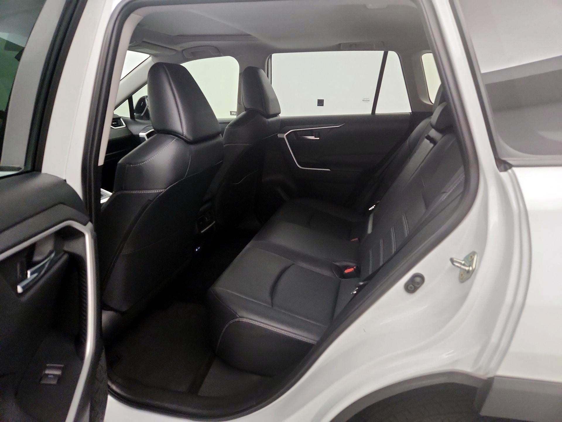 Thumbnail: 2024 Toyota RAV4 - 20