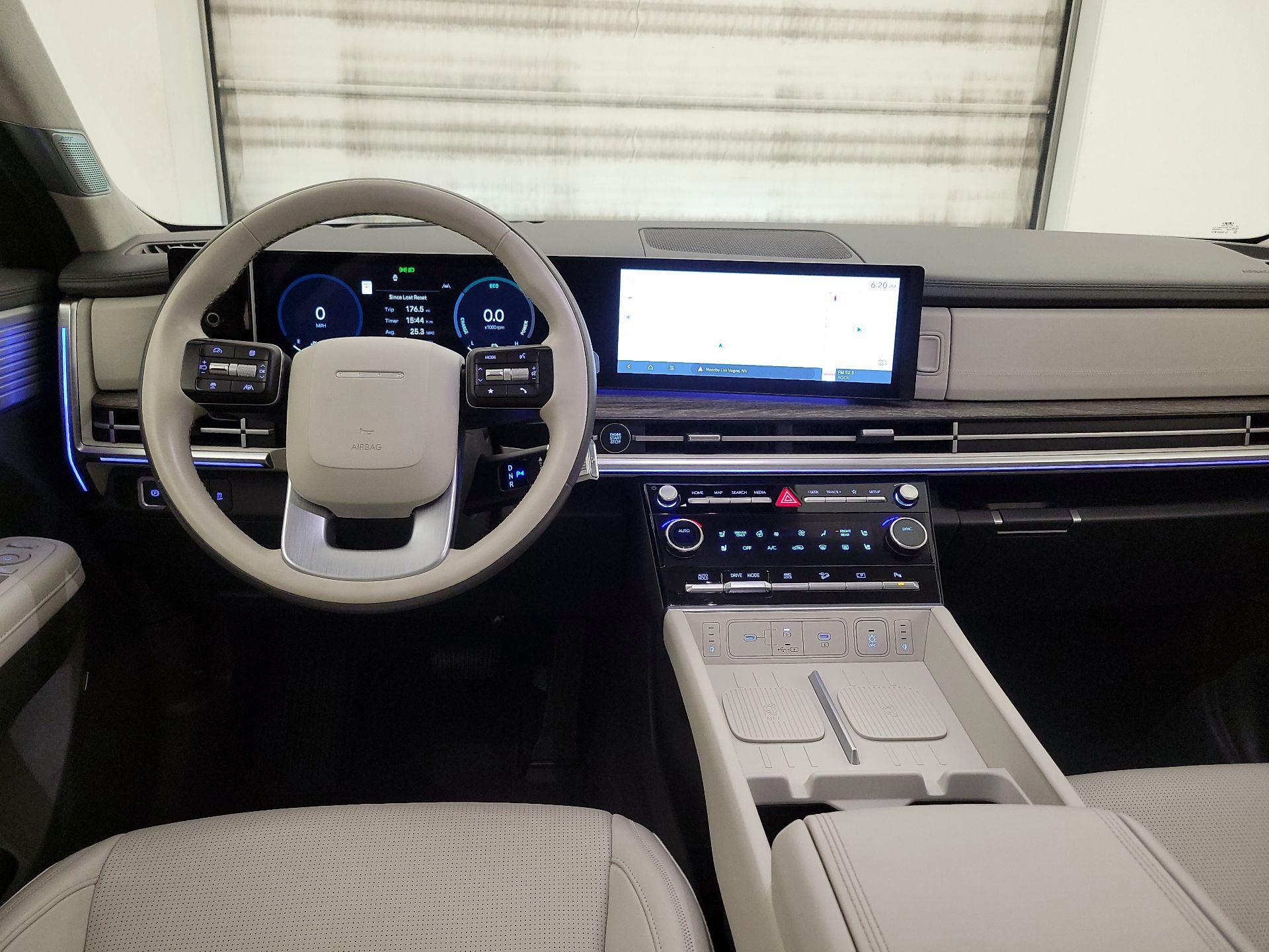 Thumbnail: 2024 Hyundai Santa Fe - 9