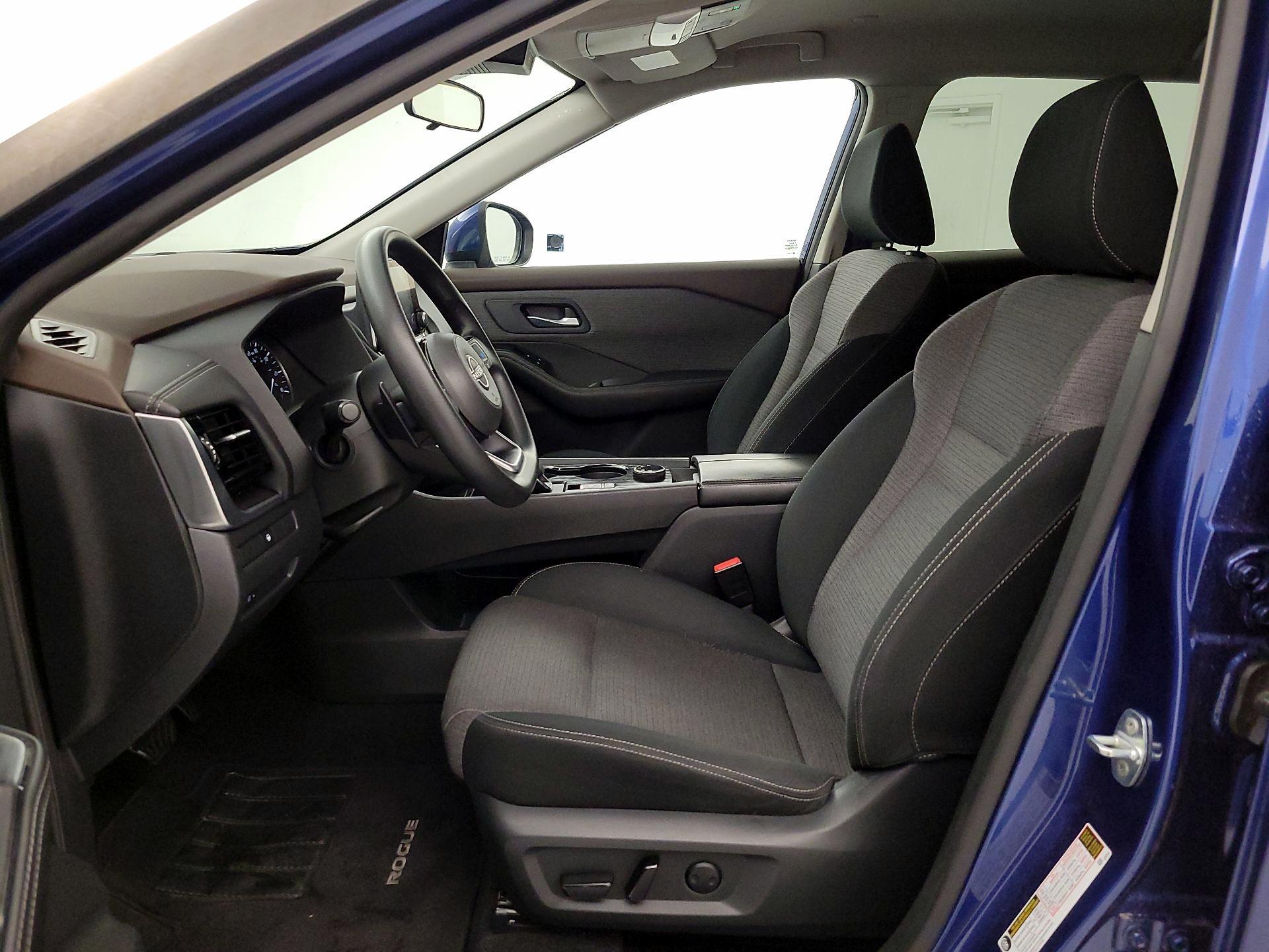 Thumbnail: 2022 Nissan Rogue - 11