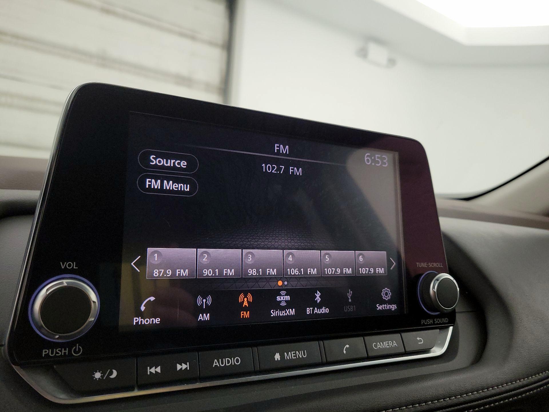 Thumbnail: 2022 Nissan Rogue - 15