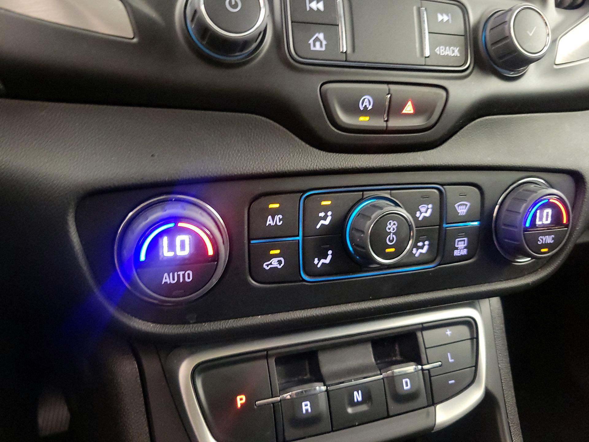 Thumbnail: 2024 GMC Terrain - 16