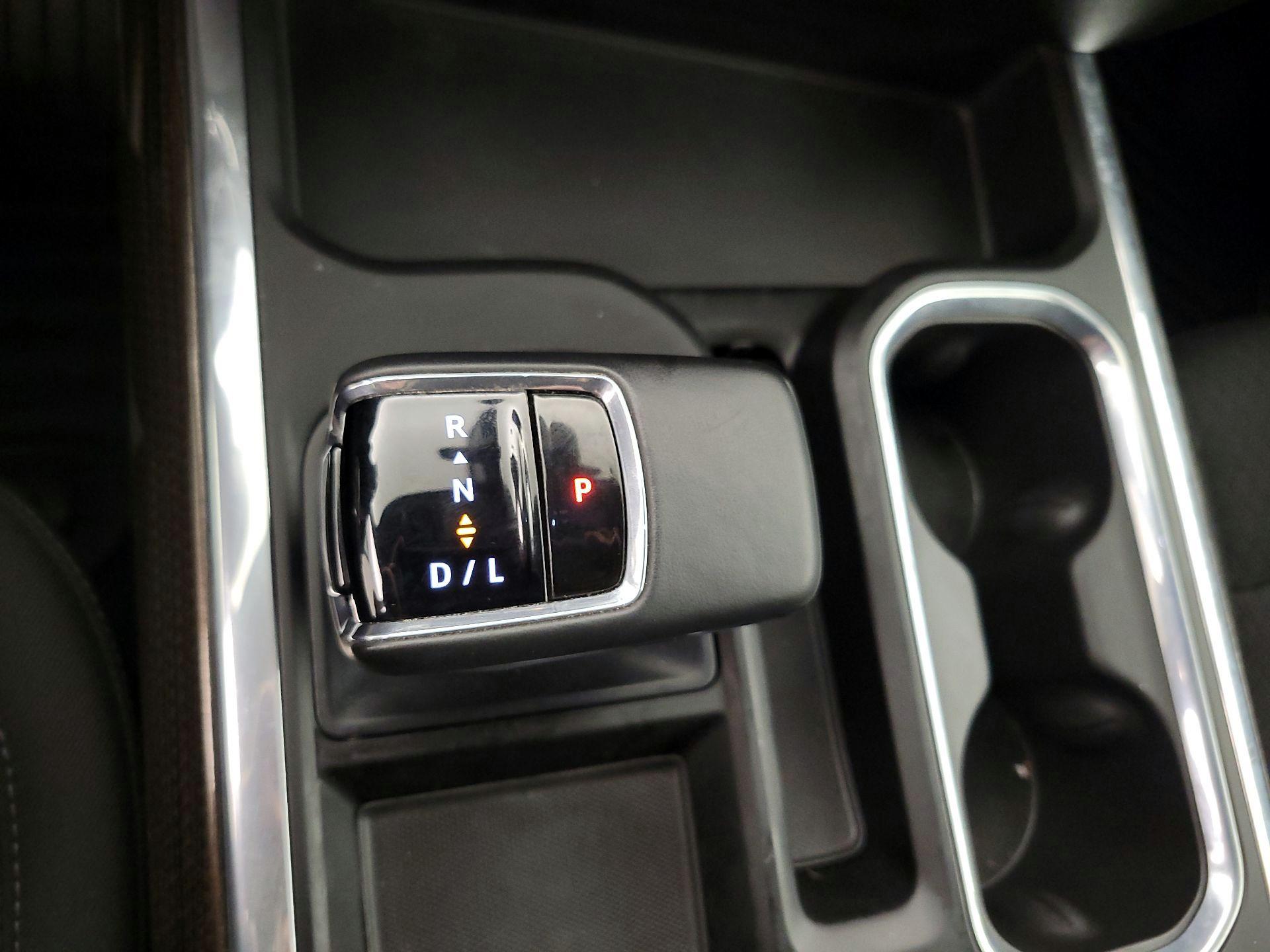 Thumbnail: 2025 Chevrolet Silverado 1500 - 18