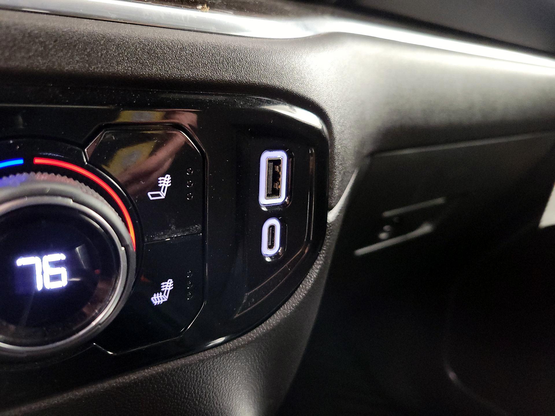 Thumbnail: 2025 Chevrolet Silverado 1500 - 19