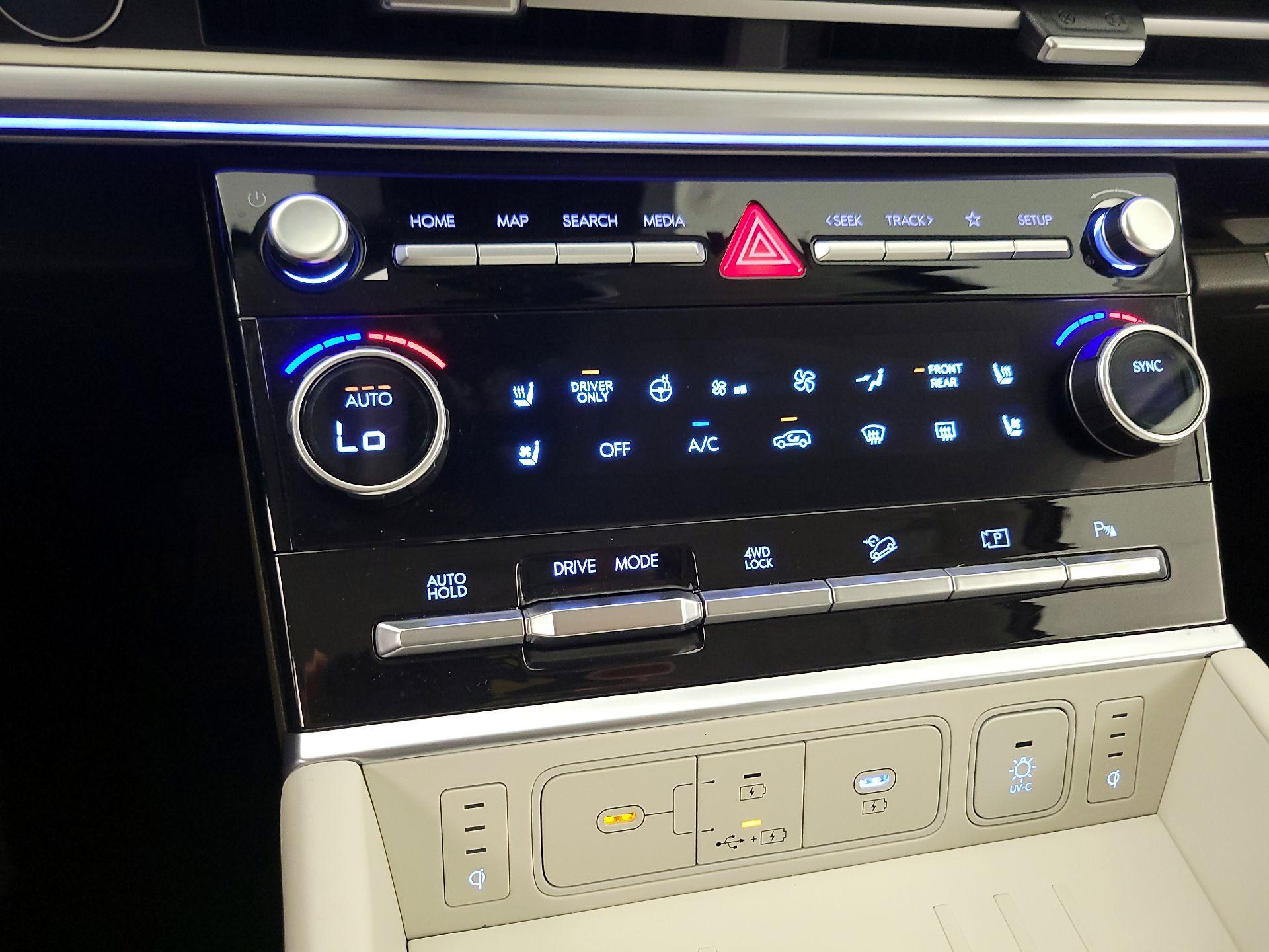 Thumbnail: 2024 Hyundai Santa Fe - 17