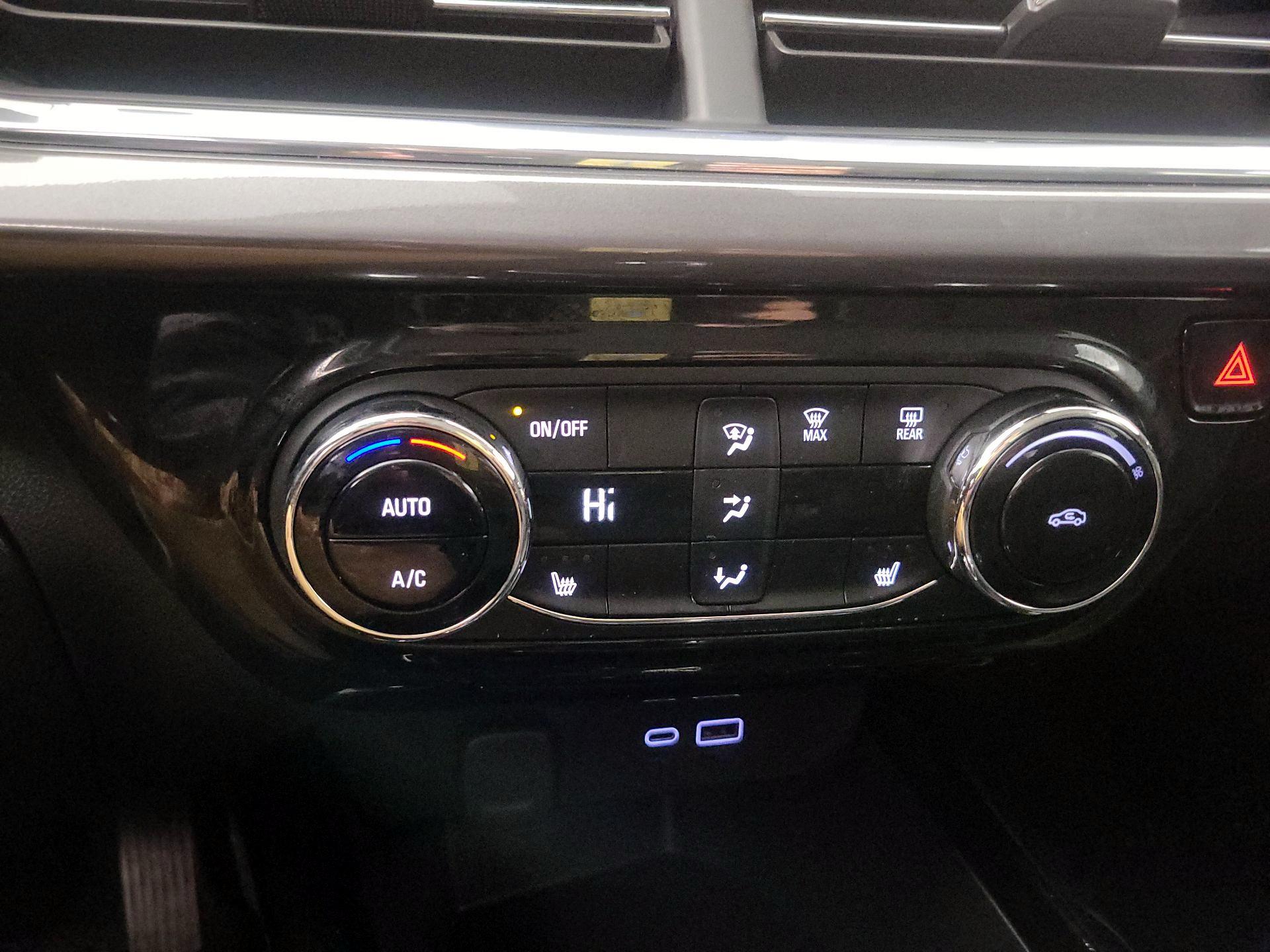 Thumbnail: 2024 Chevrolet Trax - 16