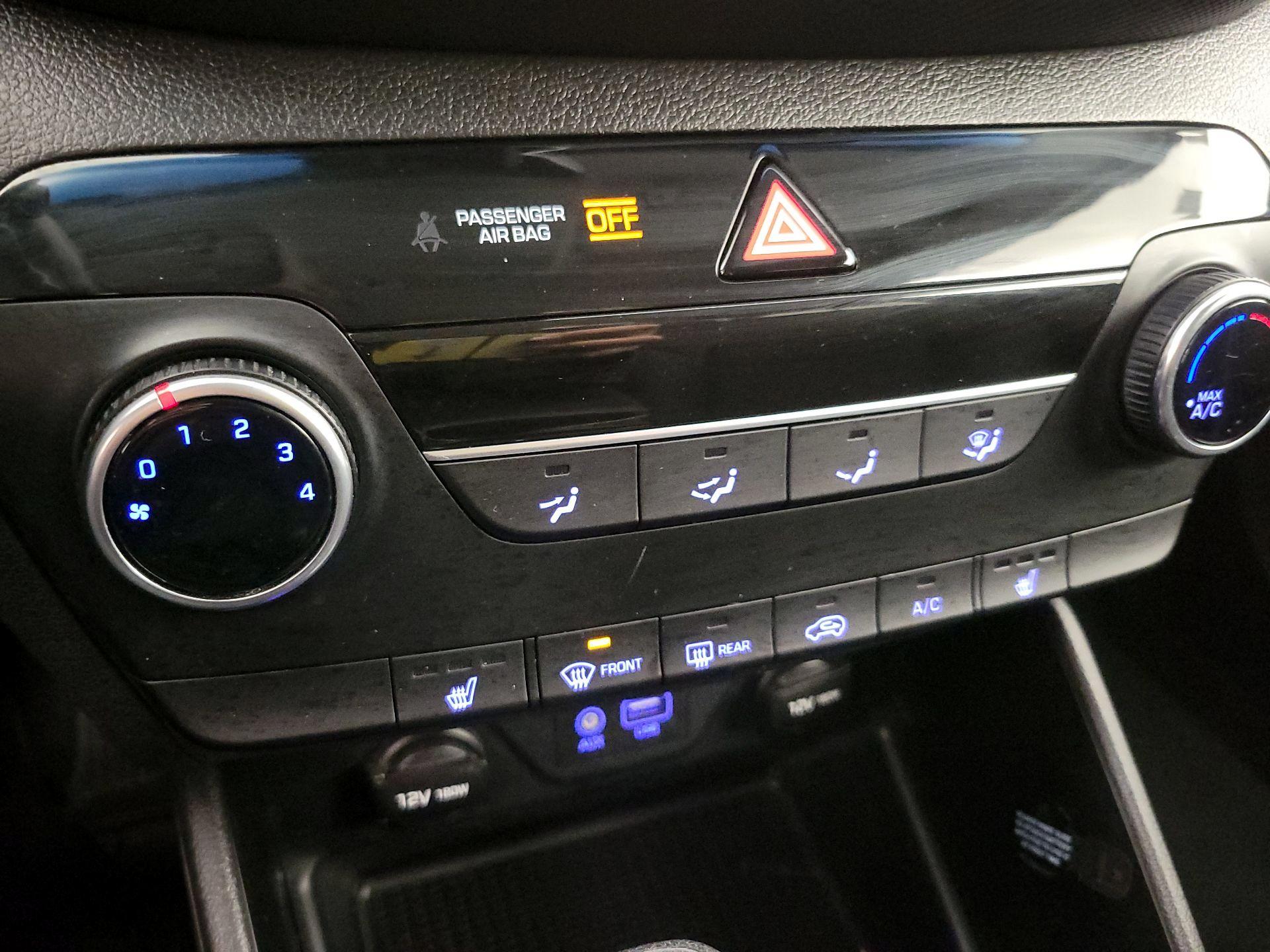 Thumbnail: 2020 Hyundai Tucson - 16