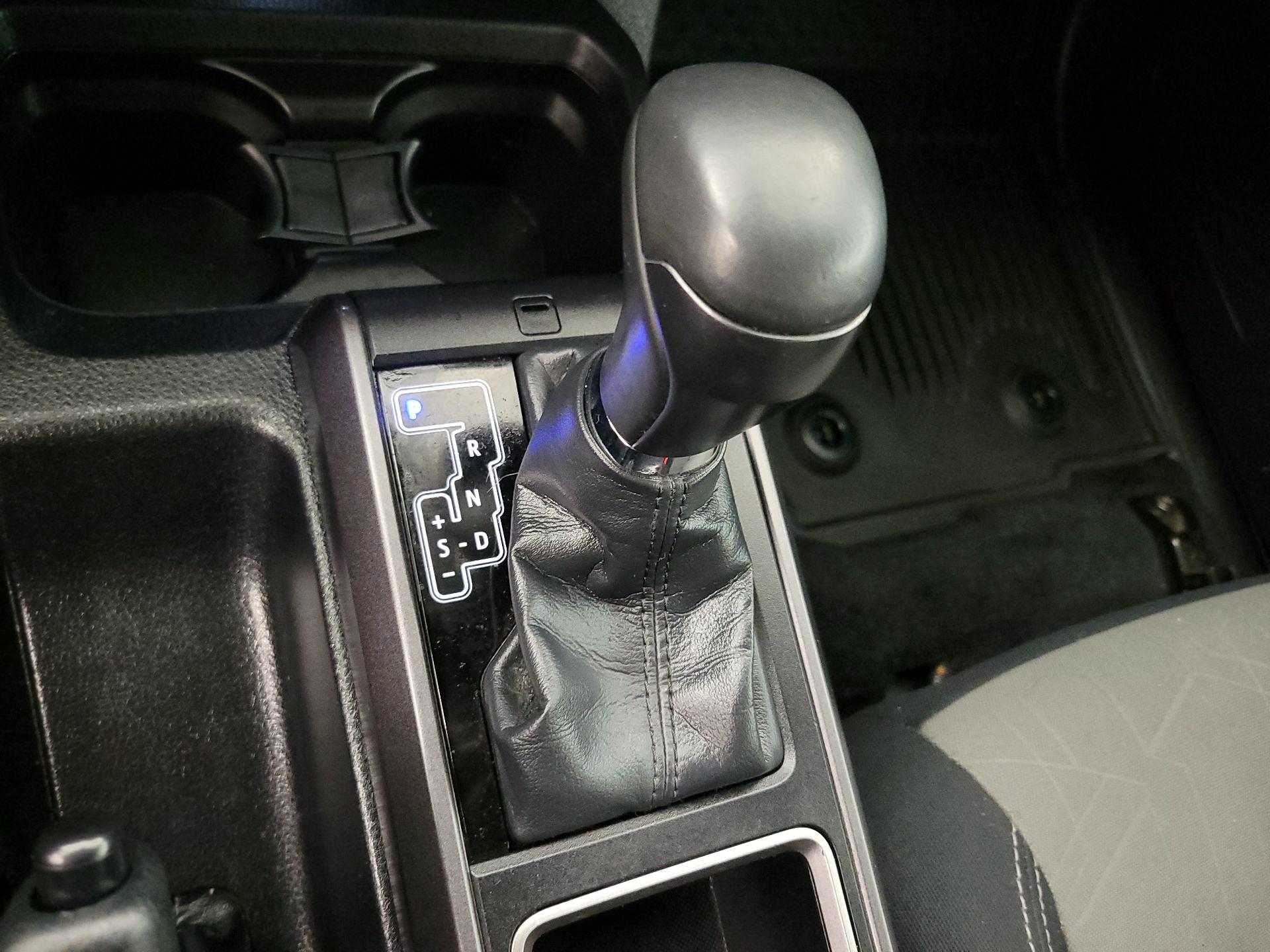 Thumbnail: 2023 Toyota Tacoma - 18