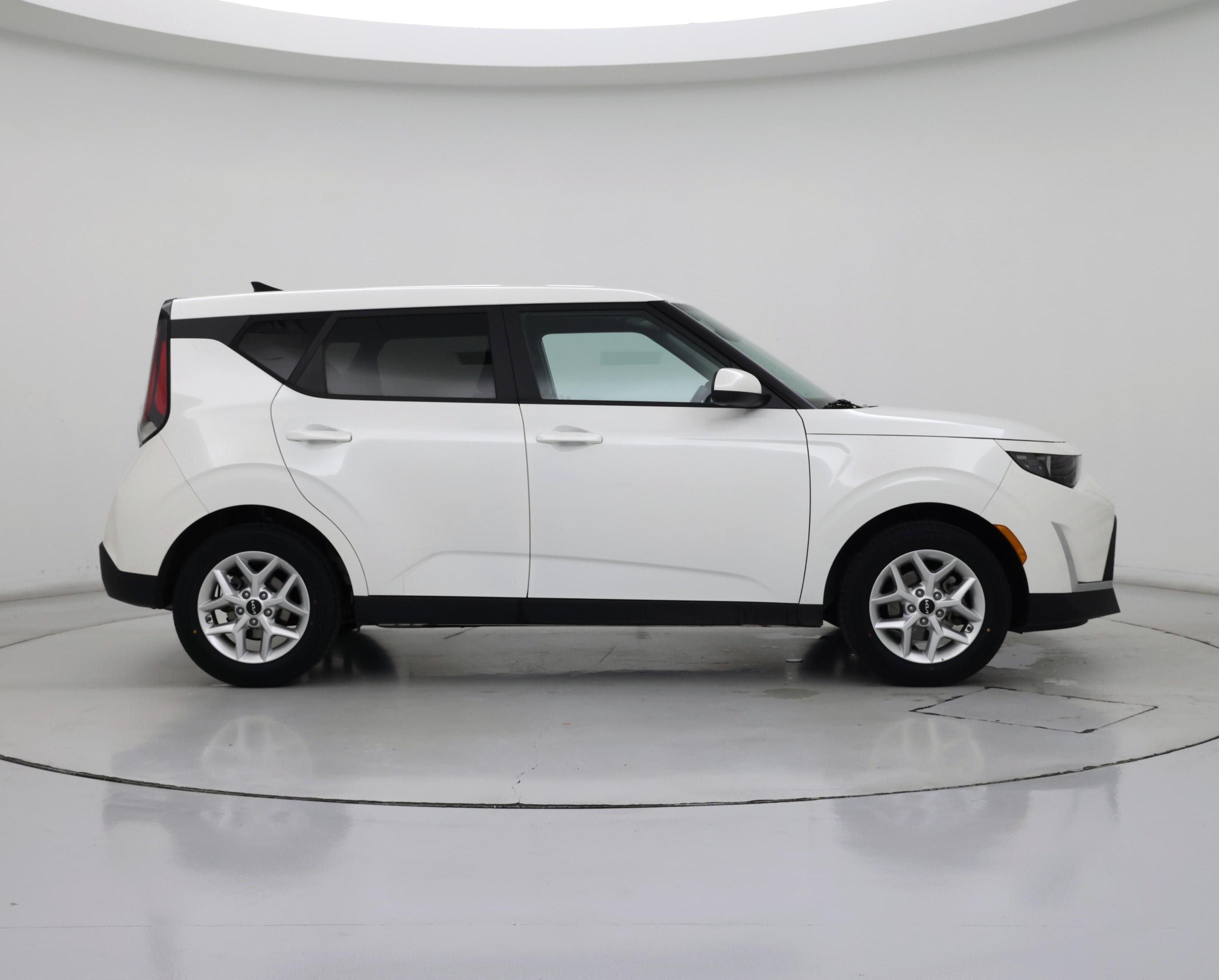 Thumbnail: 2024 Kia Soul - 7