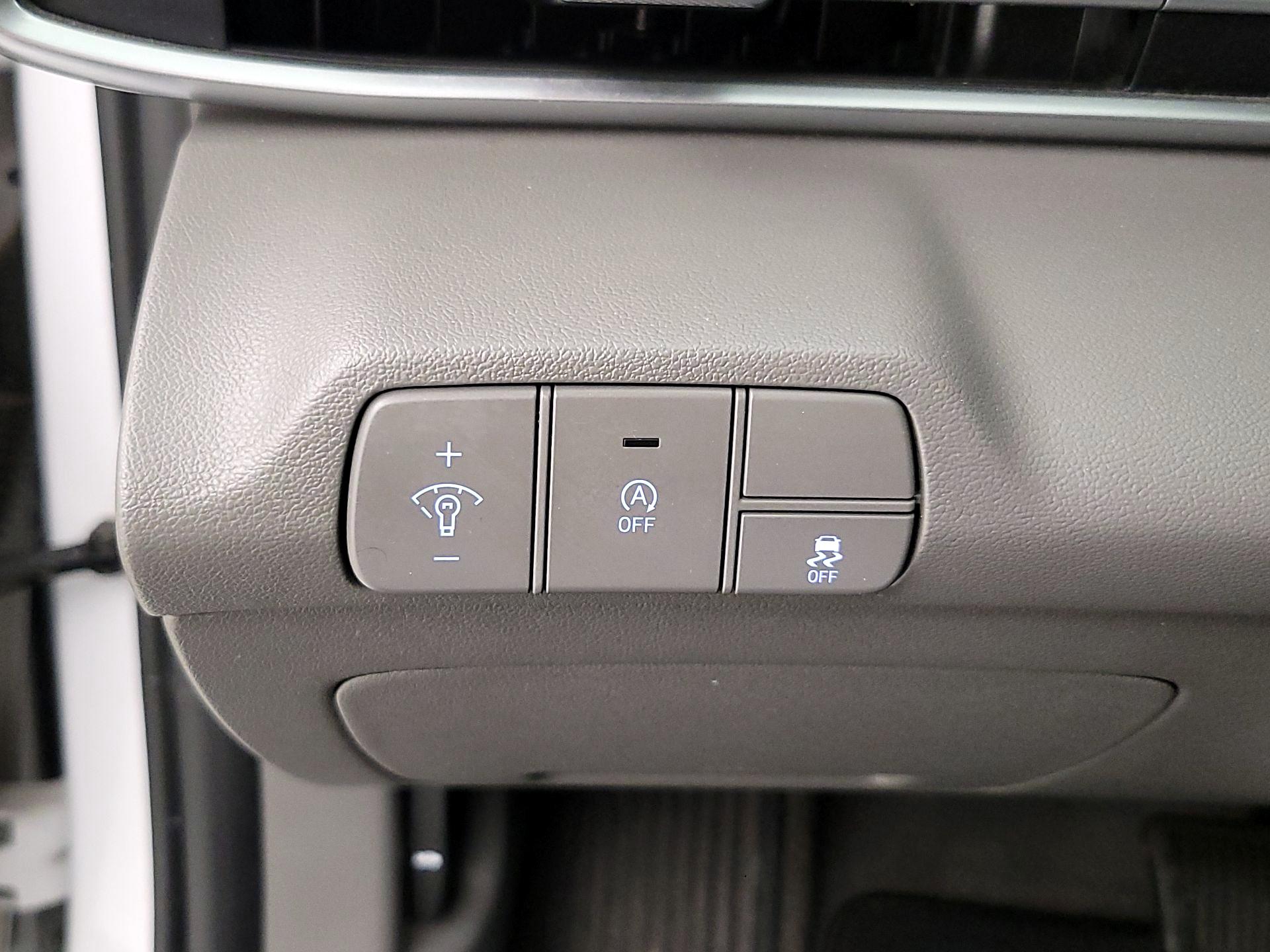 Thumbnail: 2024 Hyundai Elantra - 13