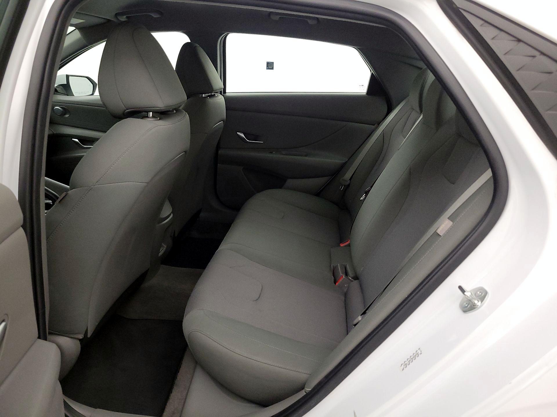 Thumbnail: 2024 Hyundai Elantra - 19