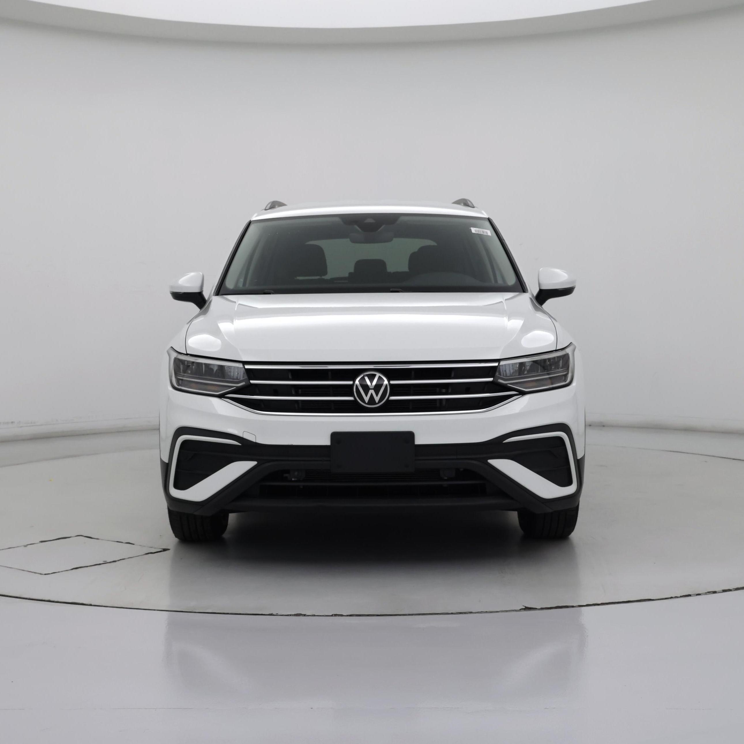 Thumbnail: 2022 Volkswagen Tiguan - 5