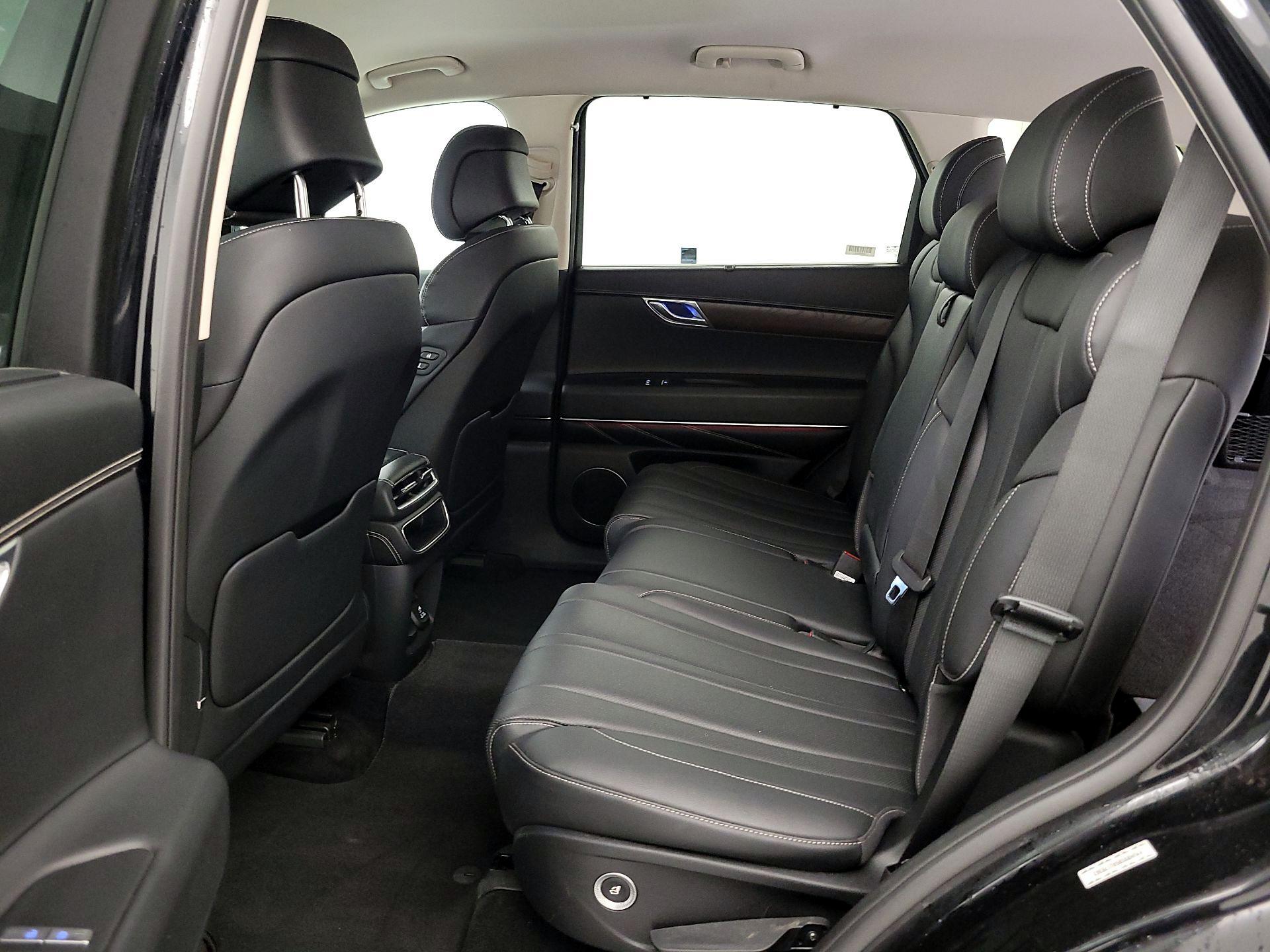 Thumbnail: 2024 Genesis GV80 - 20