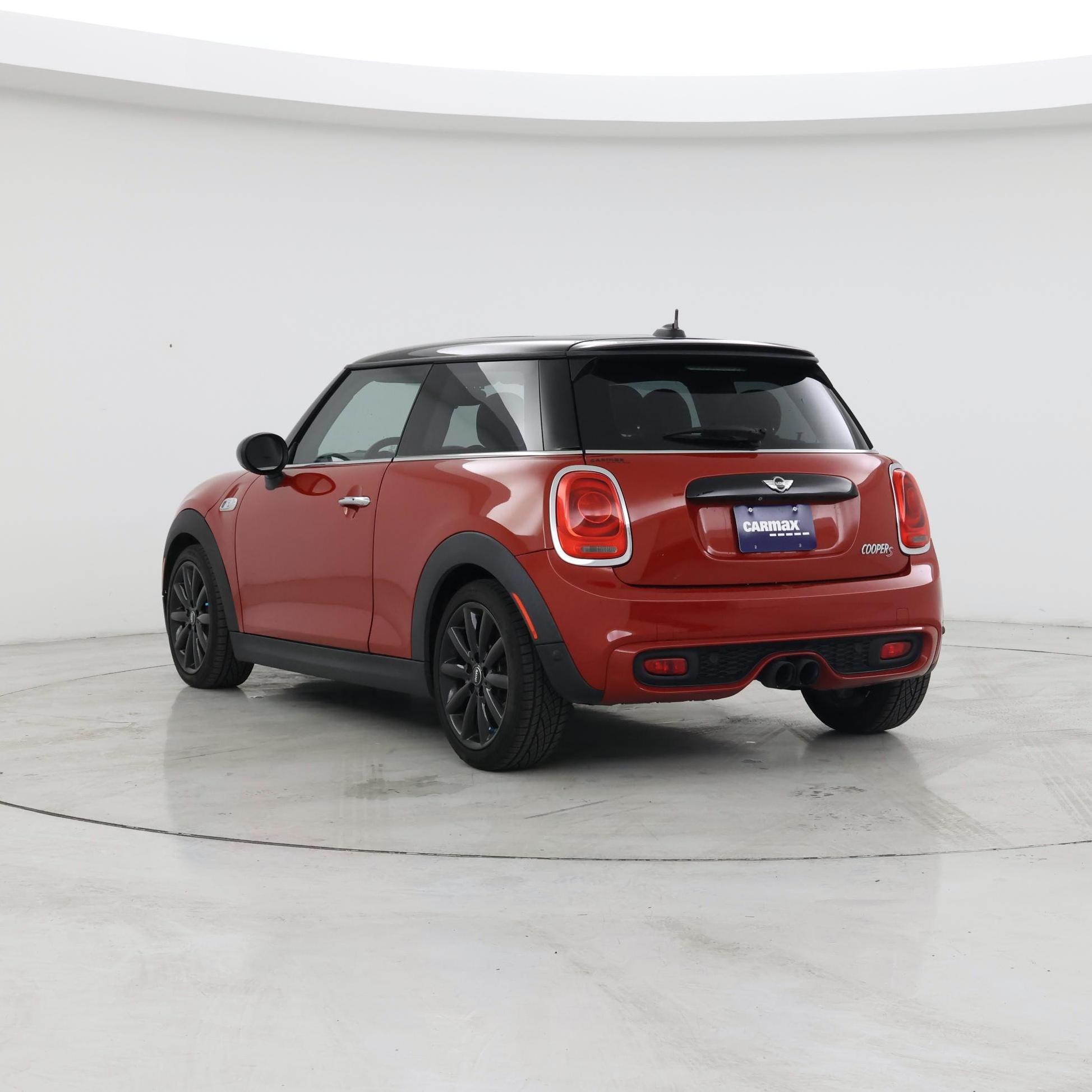 Thumbnail: 2015 MINI Cooper Hardtop - 2