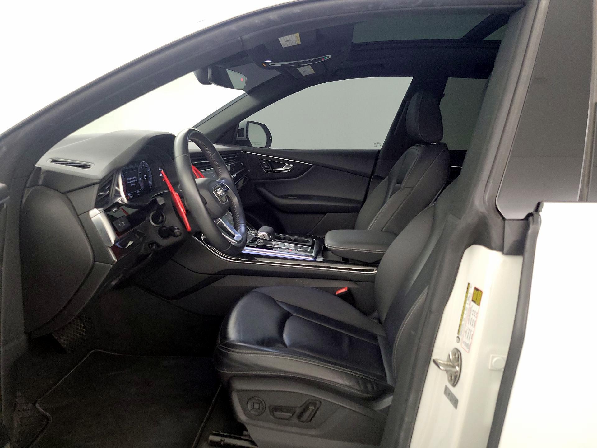 Thumbnail: 2019 Audi Q8 - 11