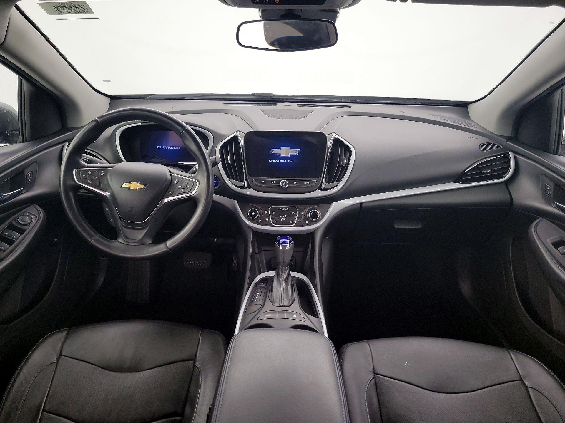 Thumbnail: 2017 Chevrolet Volt - 9