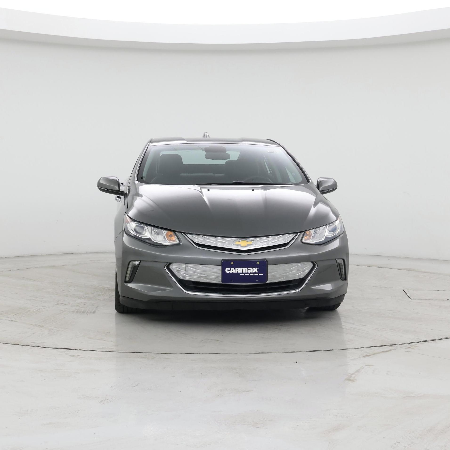 Thumbnail: 2017 Chevrolet Volt - 5