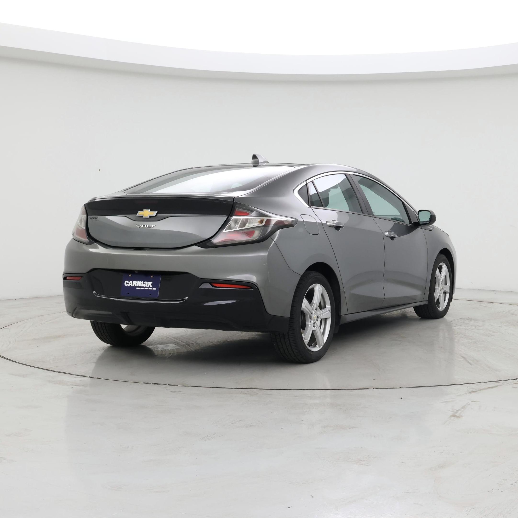 Thumbnail: 2017 Chevrolet Volt - 8