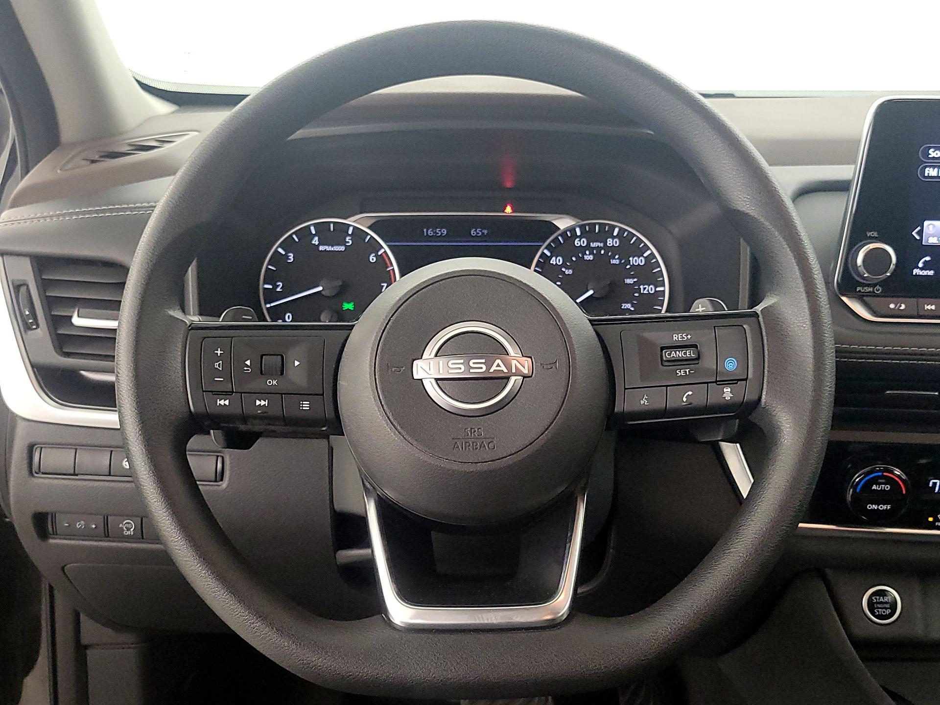 Thumbnail: 2023 Nissan Rogue - 10