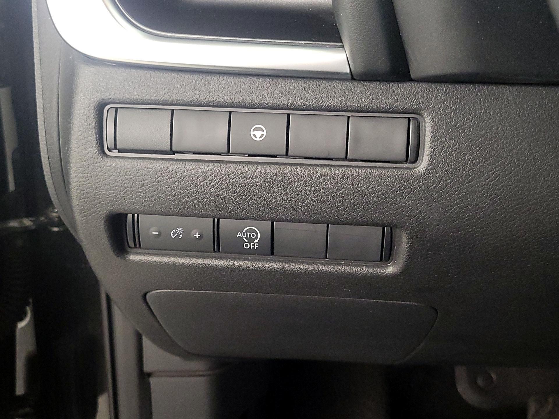 Thumbnail: 2023 Nissan Rogue - 13