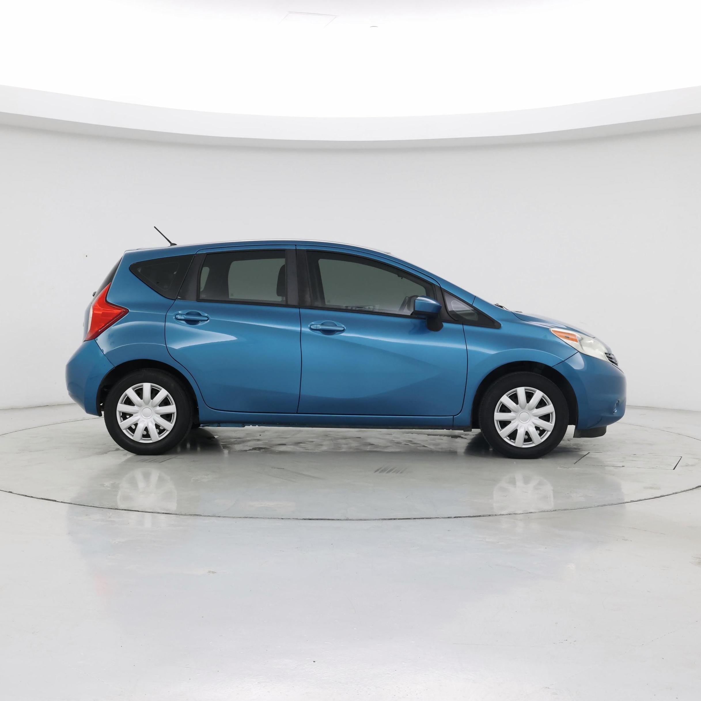 Thumbnail: 2015 Nissan Versa Note - 7