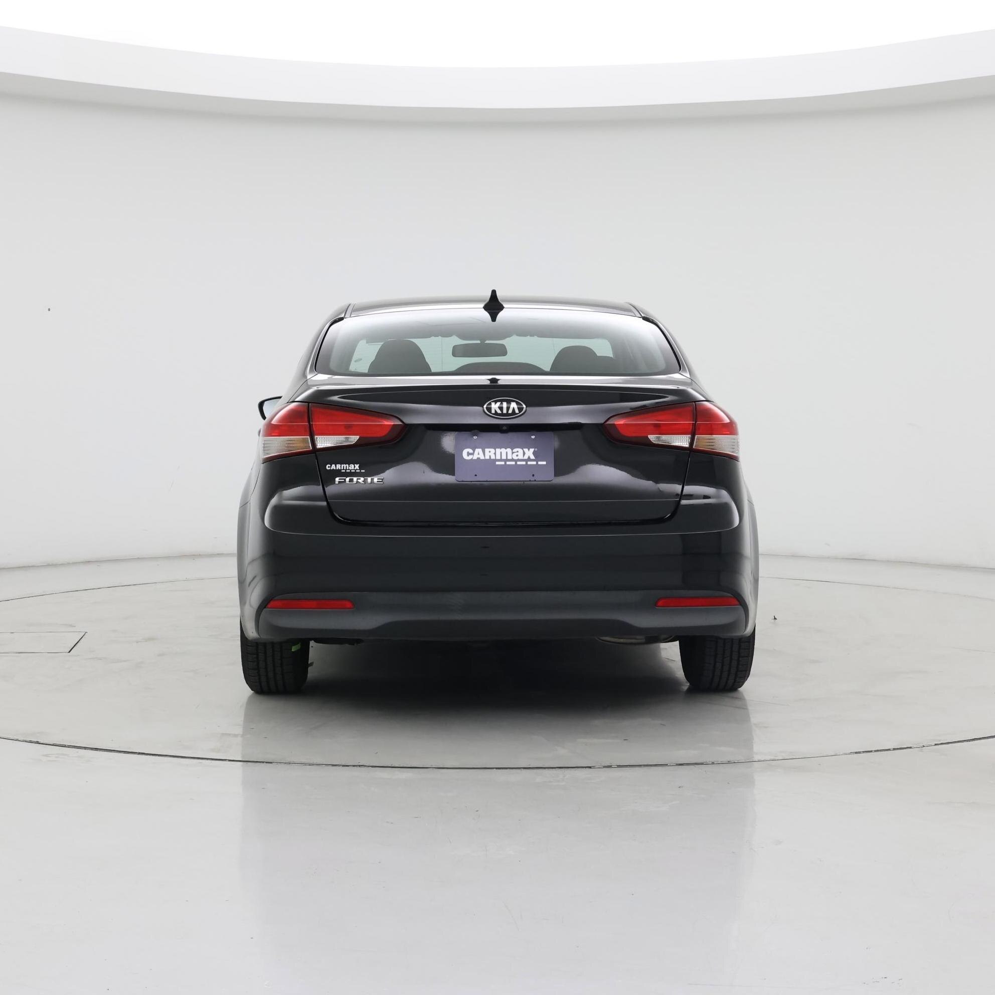 Thumbnail: 2018 Kia Forte - 6