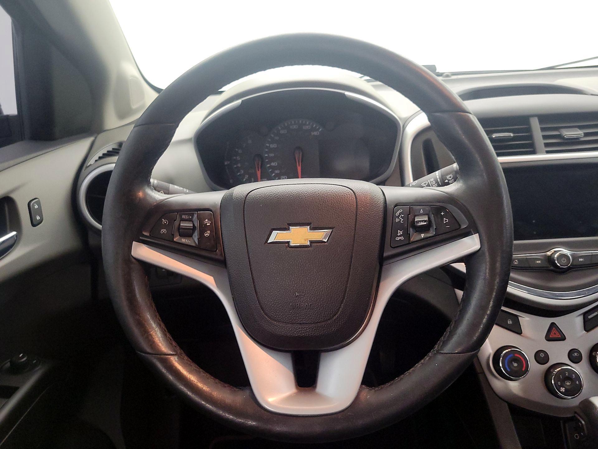 Thumbnail: 2018 Chevrolet Sonic - 10