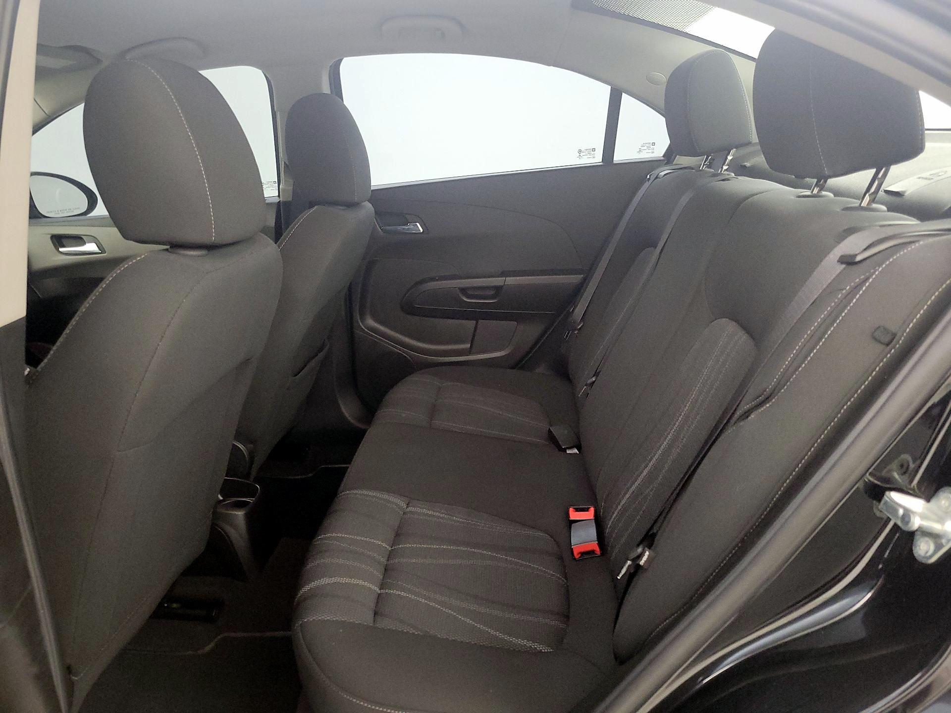 Thumbnail: 2018 Chevrolet Sonic - 19