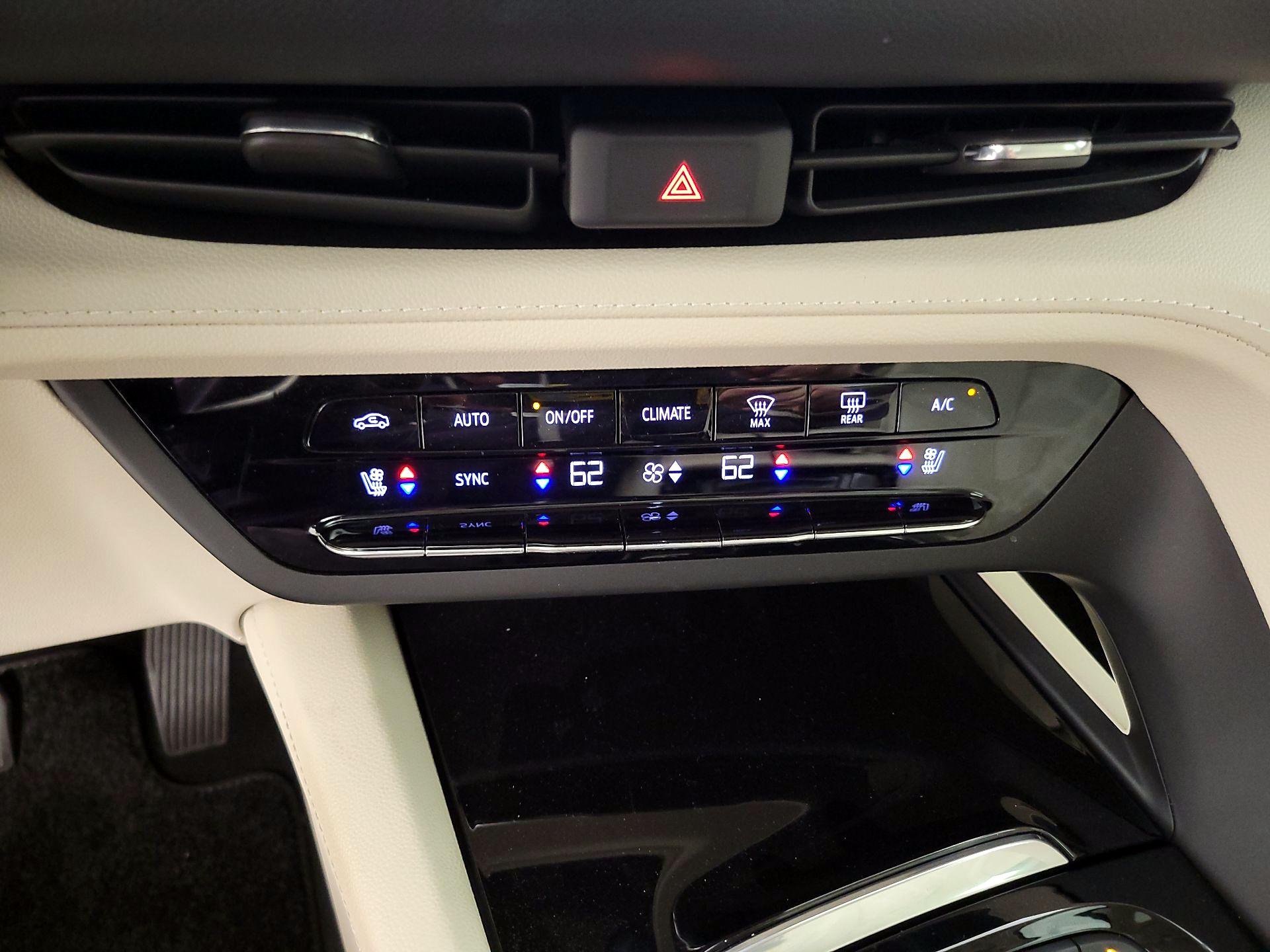 Thumbnail: 2022 Buick Envision - 17