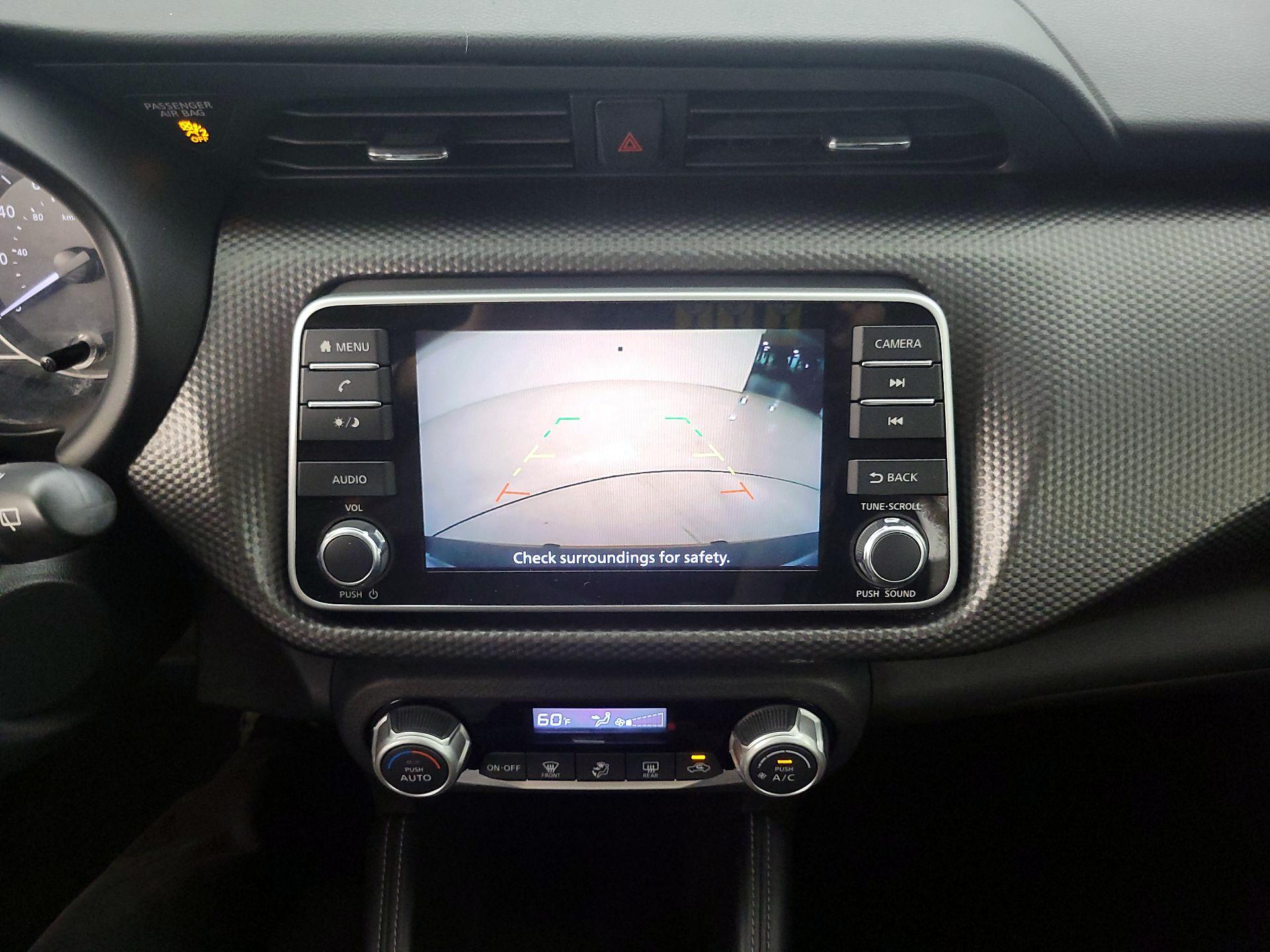 Thumbnail: 2020 Nissan Kicks - 14