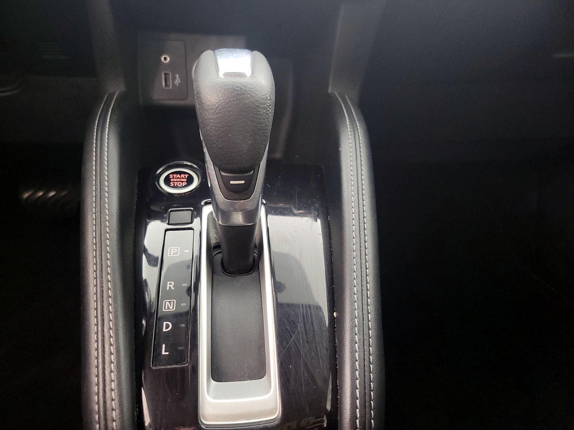 Thumbnail: 2020 Nissan Kicks - 17