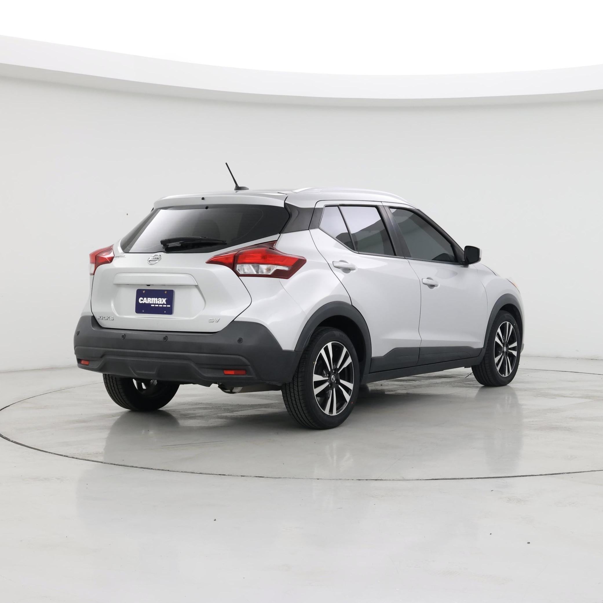 Thumbnail: 2020 Nissan Kicks - 8