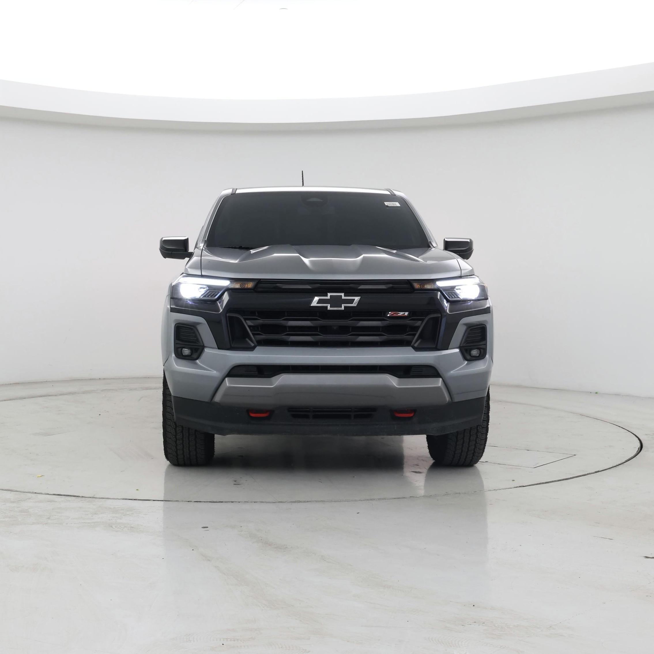 Thumbnail: 2023 Chevrolet Colorado - 5