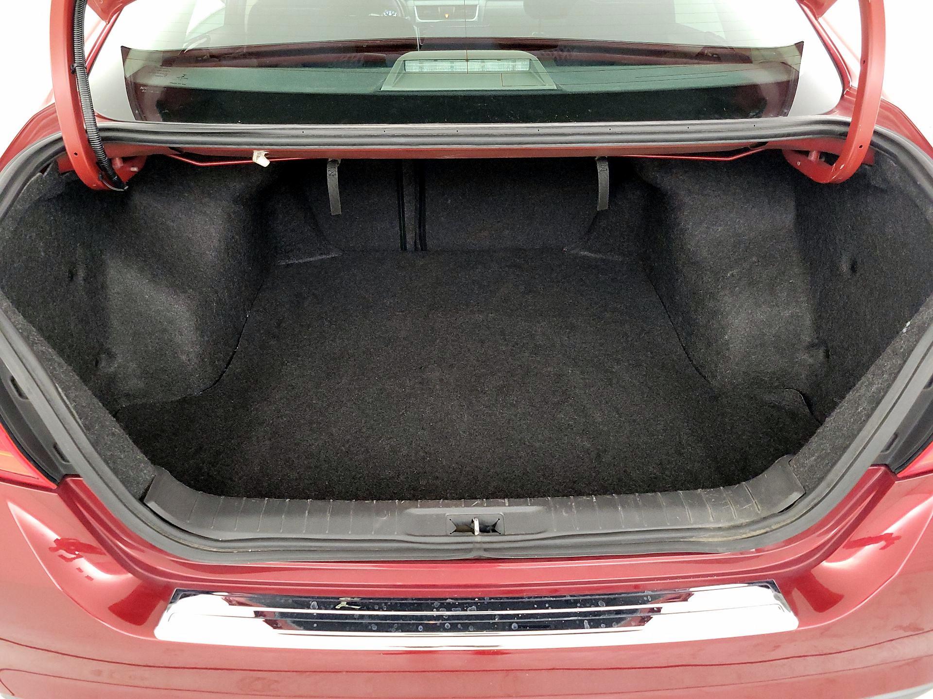 Thumbnail: 2017 Nissan Altima - 20