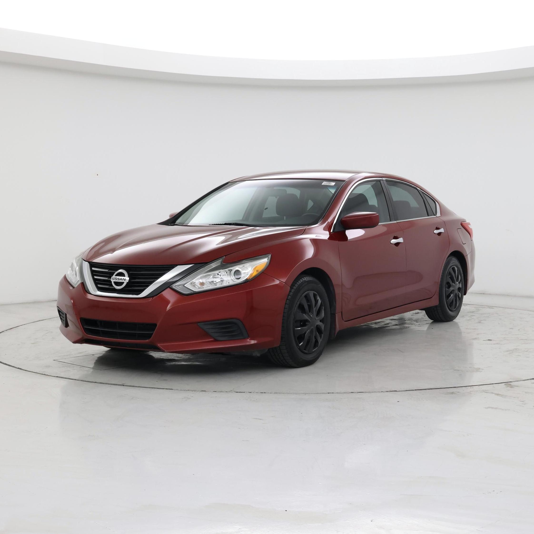 Thumbnail: 2017 Nissan Altima - 4