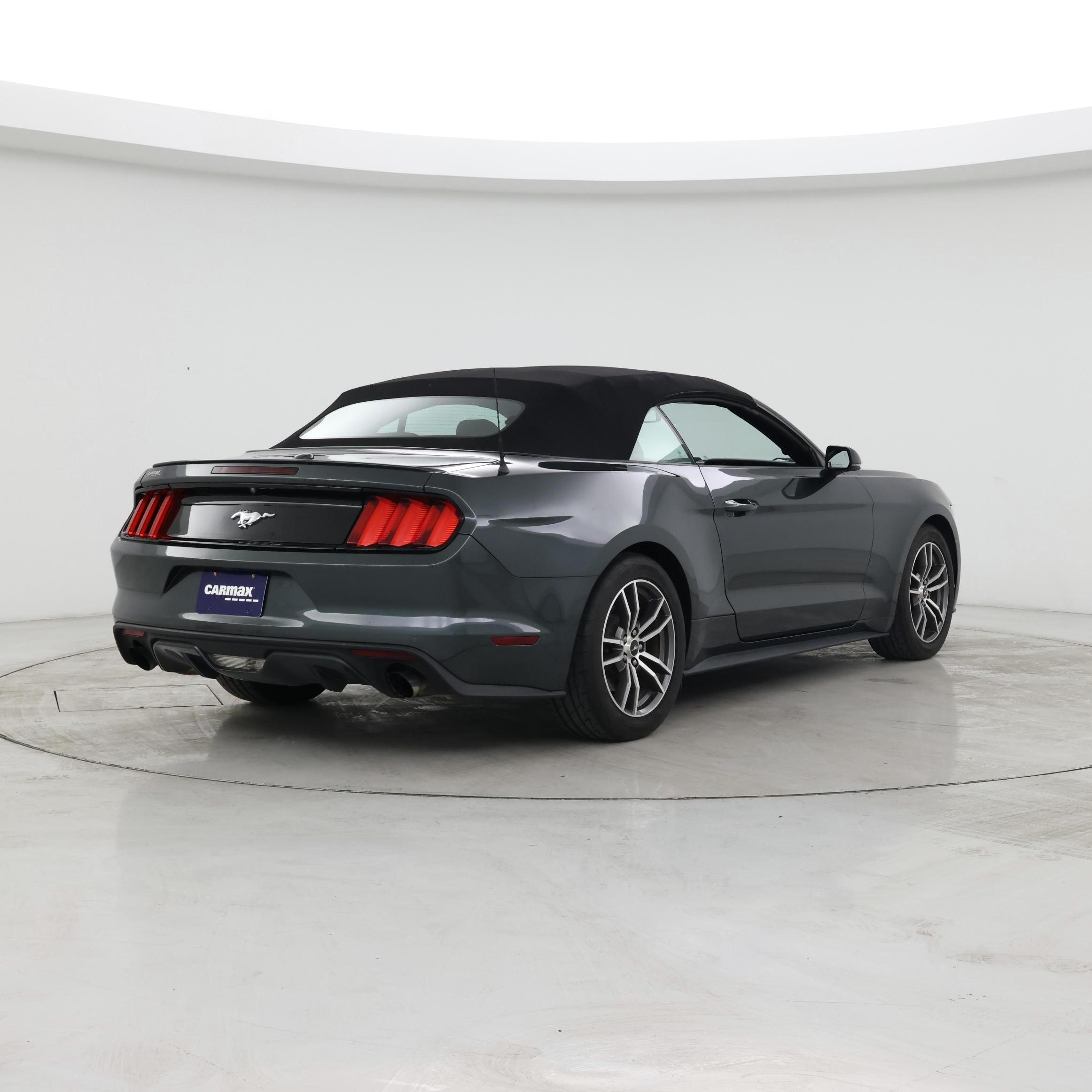 Thumbnail: 2016 Ford Mustang - 8